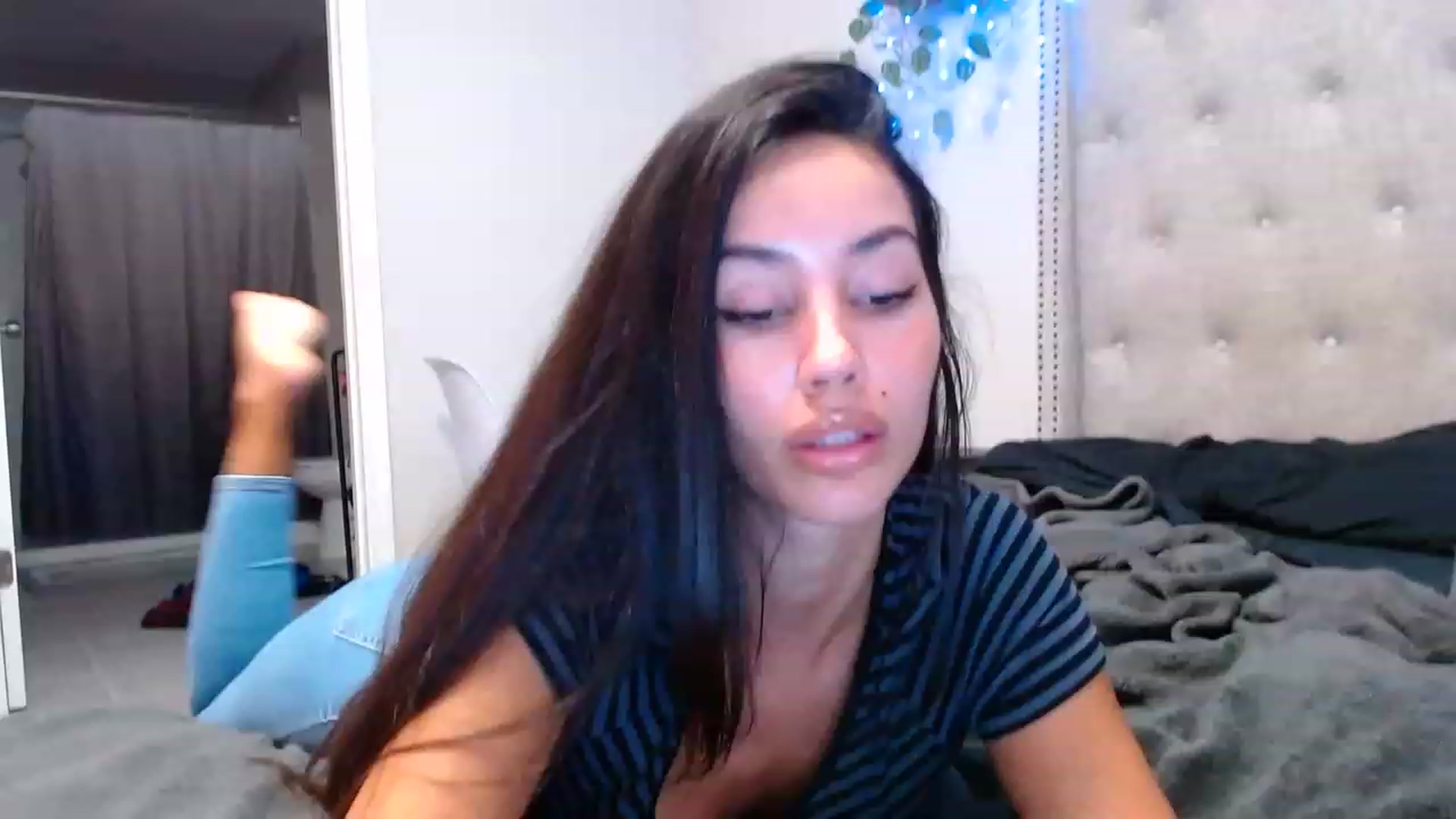 Gallery image thumbnail from SofiDiamond_'s myfreecams stream on, 11/14/2022, 22:22 image 20 of 20