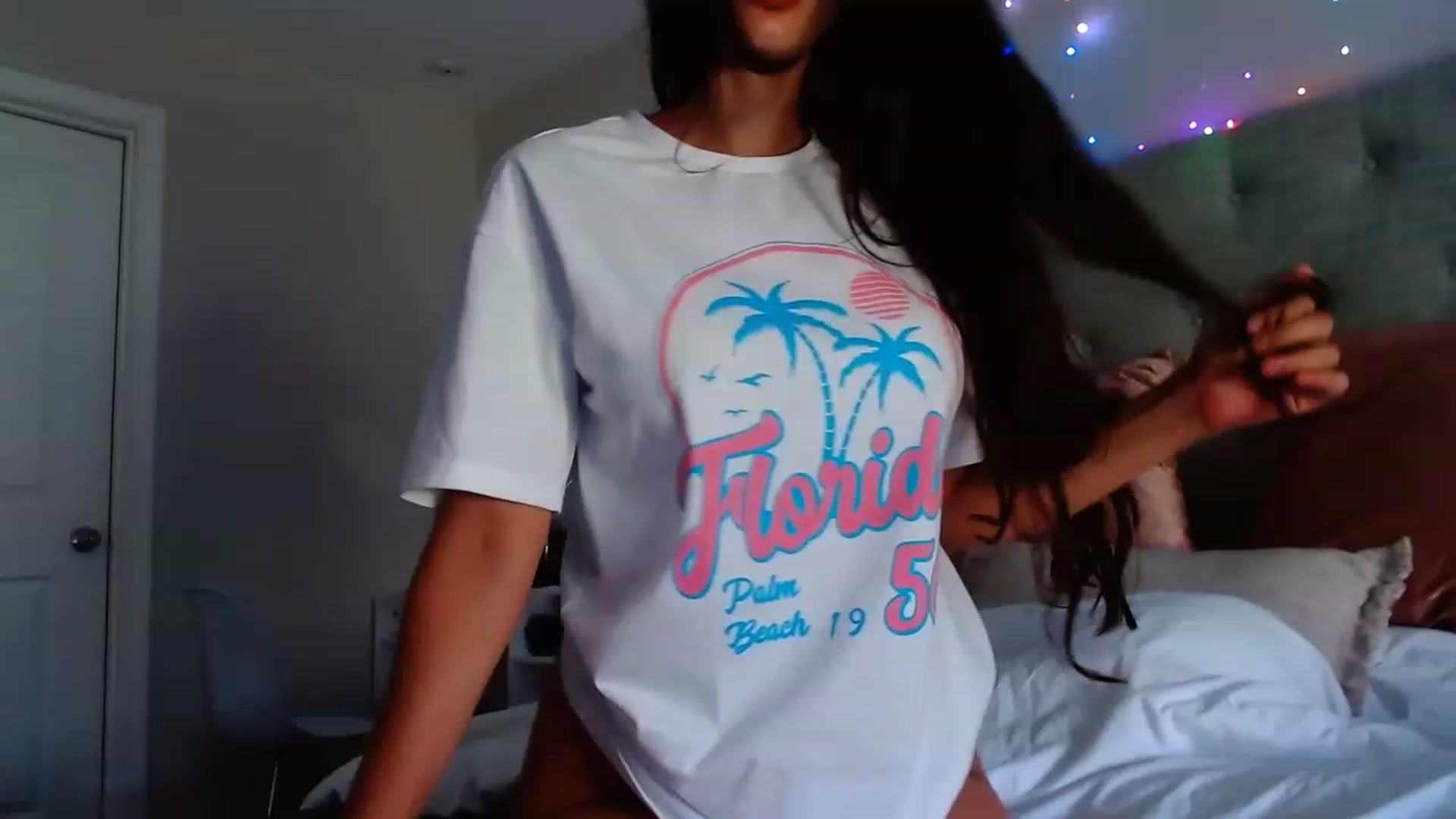 Gallery image thumbnail from SofiDiamond_'s myfreecams stream on, 07/07/2023, 17:13 image 19 of 20