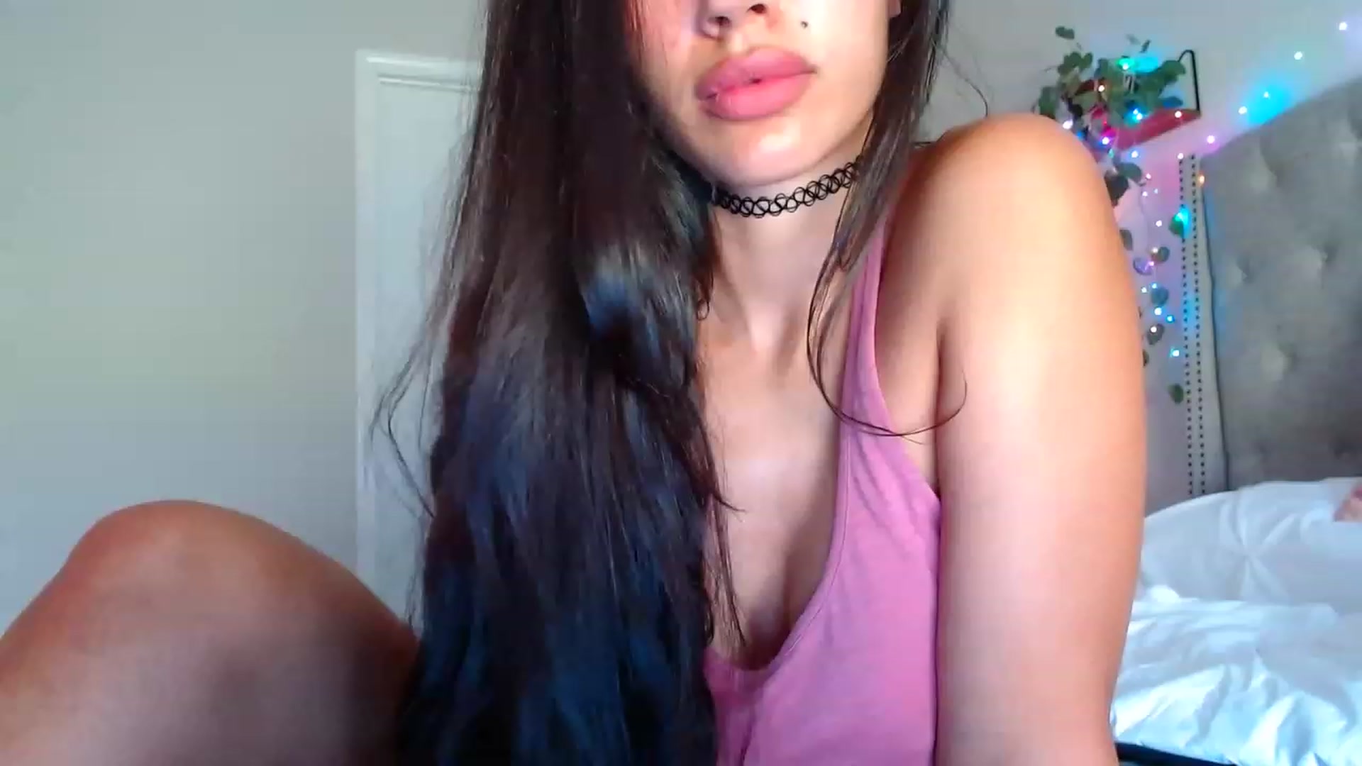Gallery image thumbnail from SofiDiamond_'s myfreecams stream on, 08/04/2023, 18:15 image 20 of 20