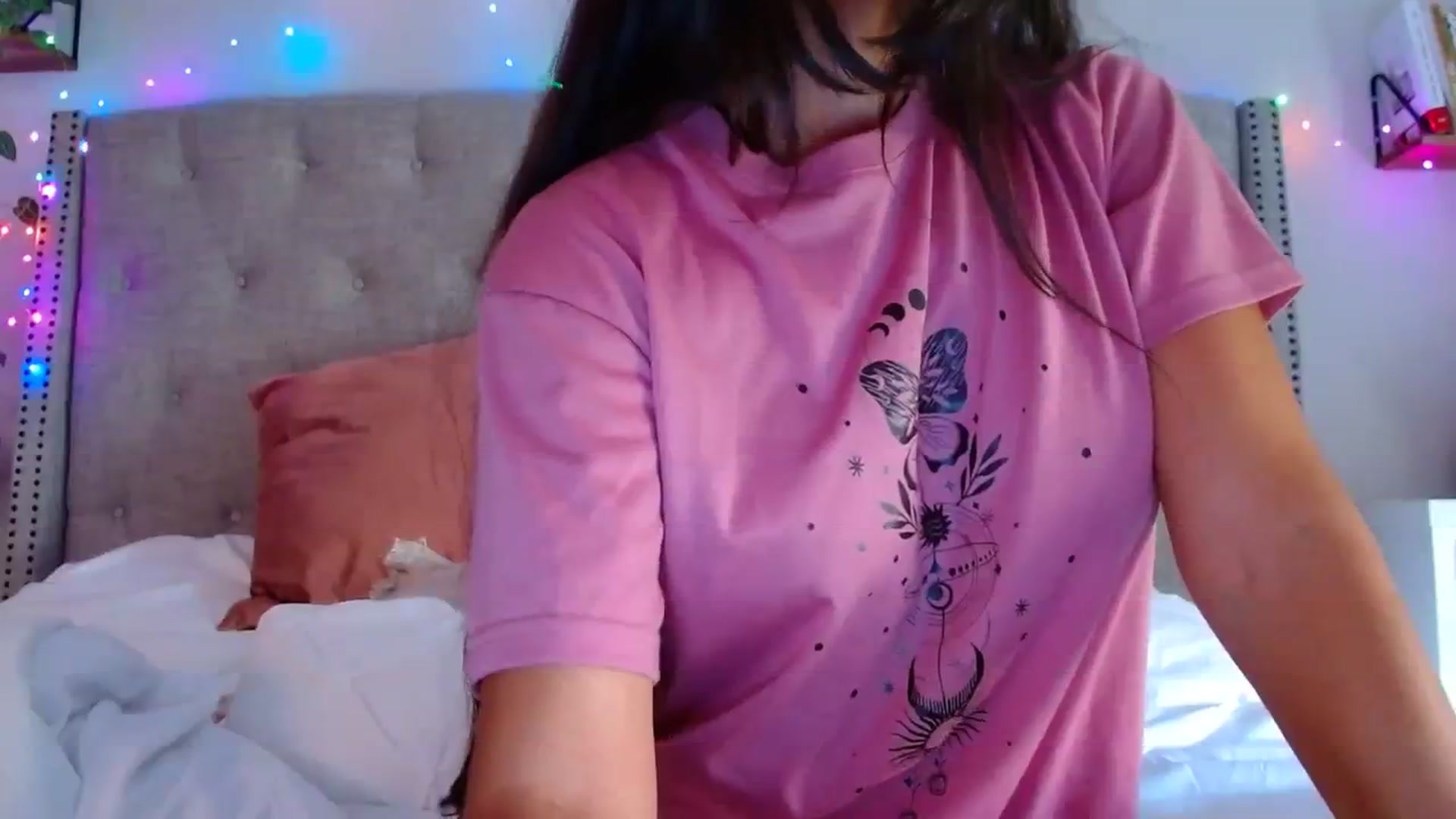 Gallery image thumbnail from SofiDiamond_'s myfreecams stream on, 08/15/2023, 16:59 image 3 of 20