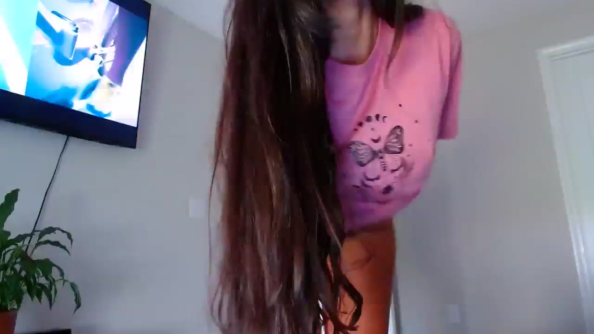 Gallery image thumbnail from SofiDiamond_'s myfreecams stream on, 08/15/2023, 16:59 image 10 of 20