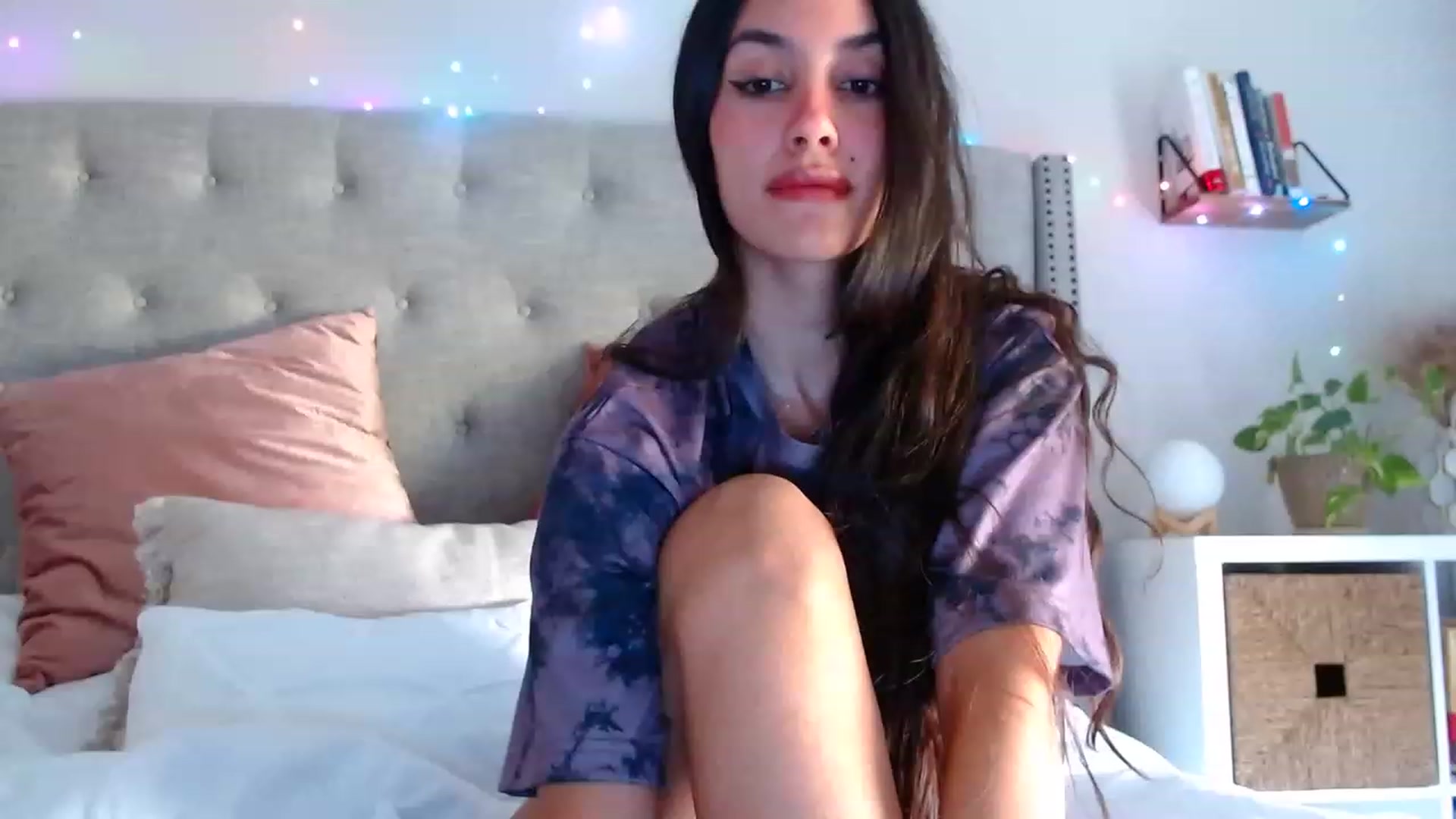 Gallery image thumbnail from SofiDiamond_'s myfreecams stream on, 08/17/2023, 15:56 image 3 of 20