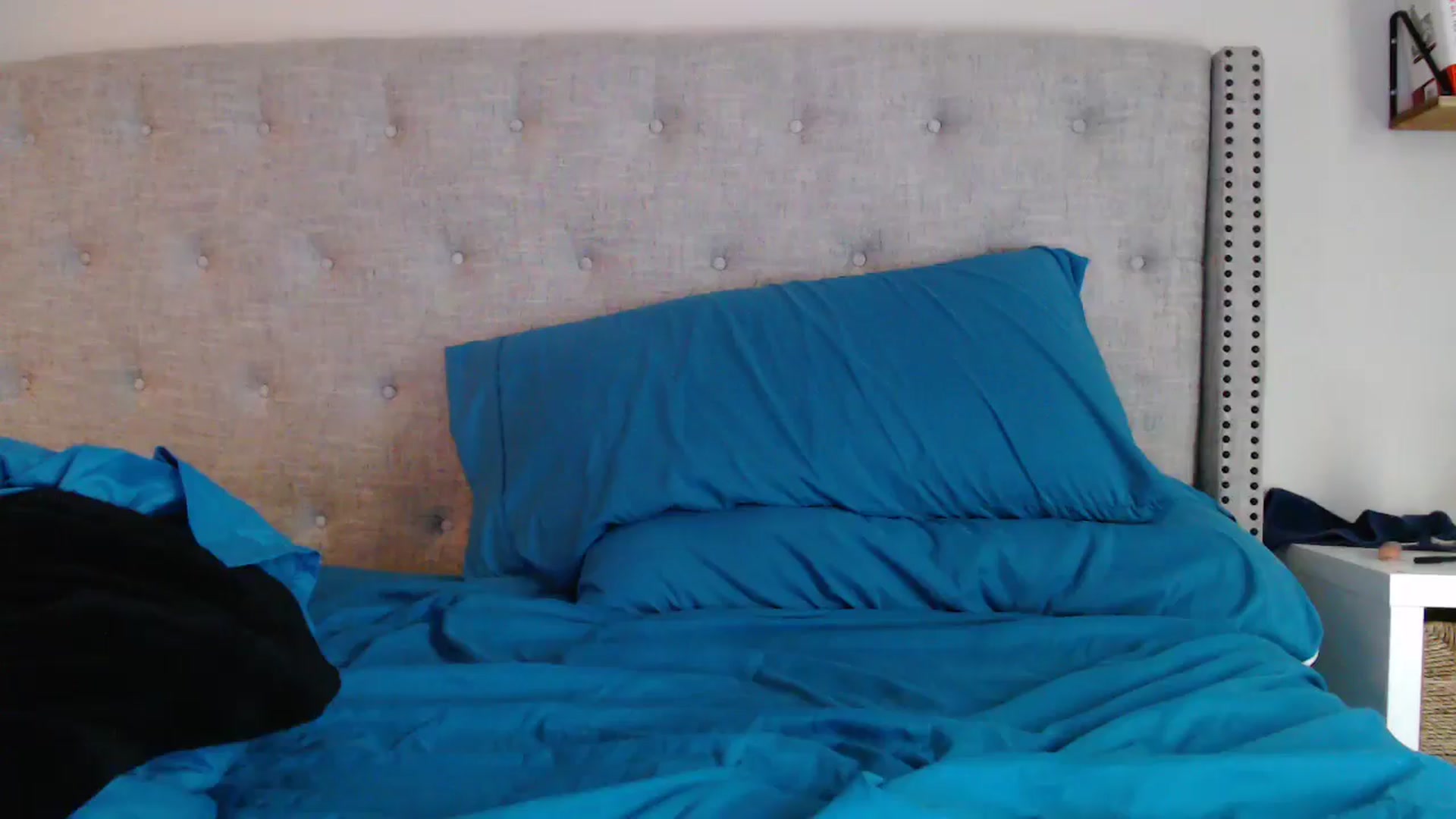 Gallery image thumbnail from SofiDiamond_'s myfreecams stream on, 11/13/2024, 19:10 image 18 of 20