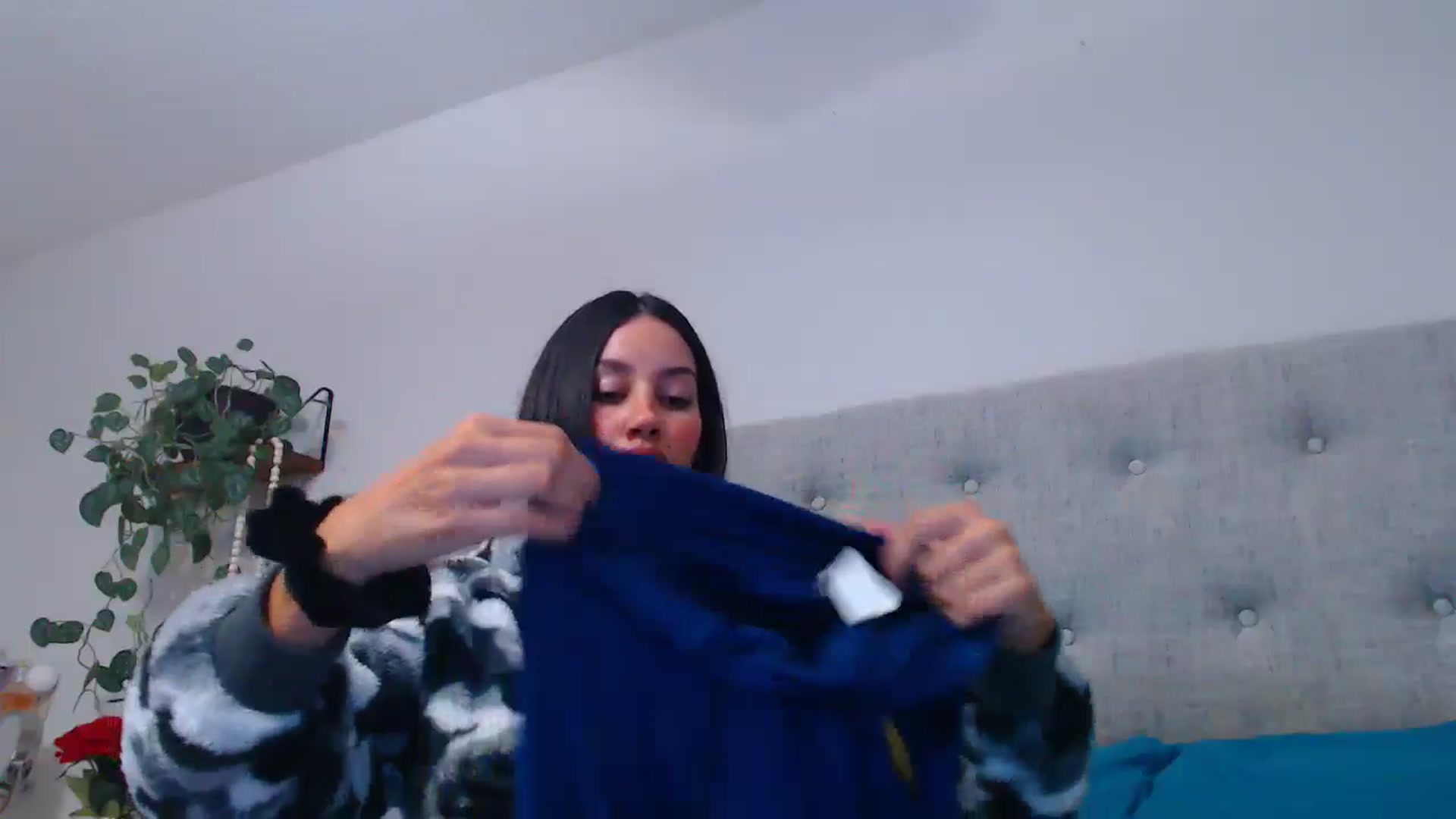 Gallery image thumbnail from SofiDiamond_'s myfreecams stream on, 12/07/2024, 22:39 image 20 of 20