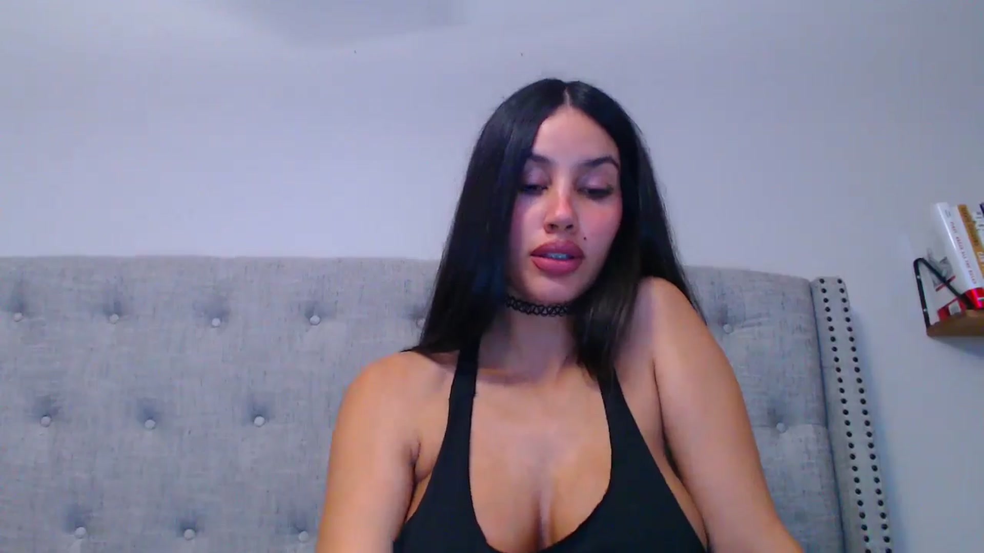 Gallery image thumbnail from SofiDiamond_'s myfreecams stream on, 12/11/2024, 17:55 image 3 of 20