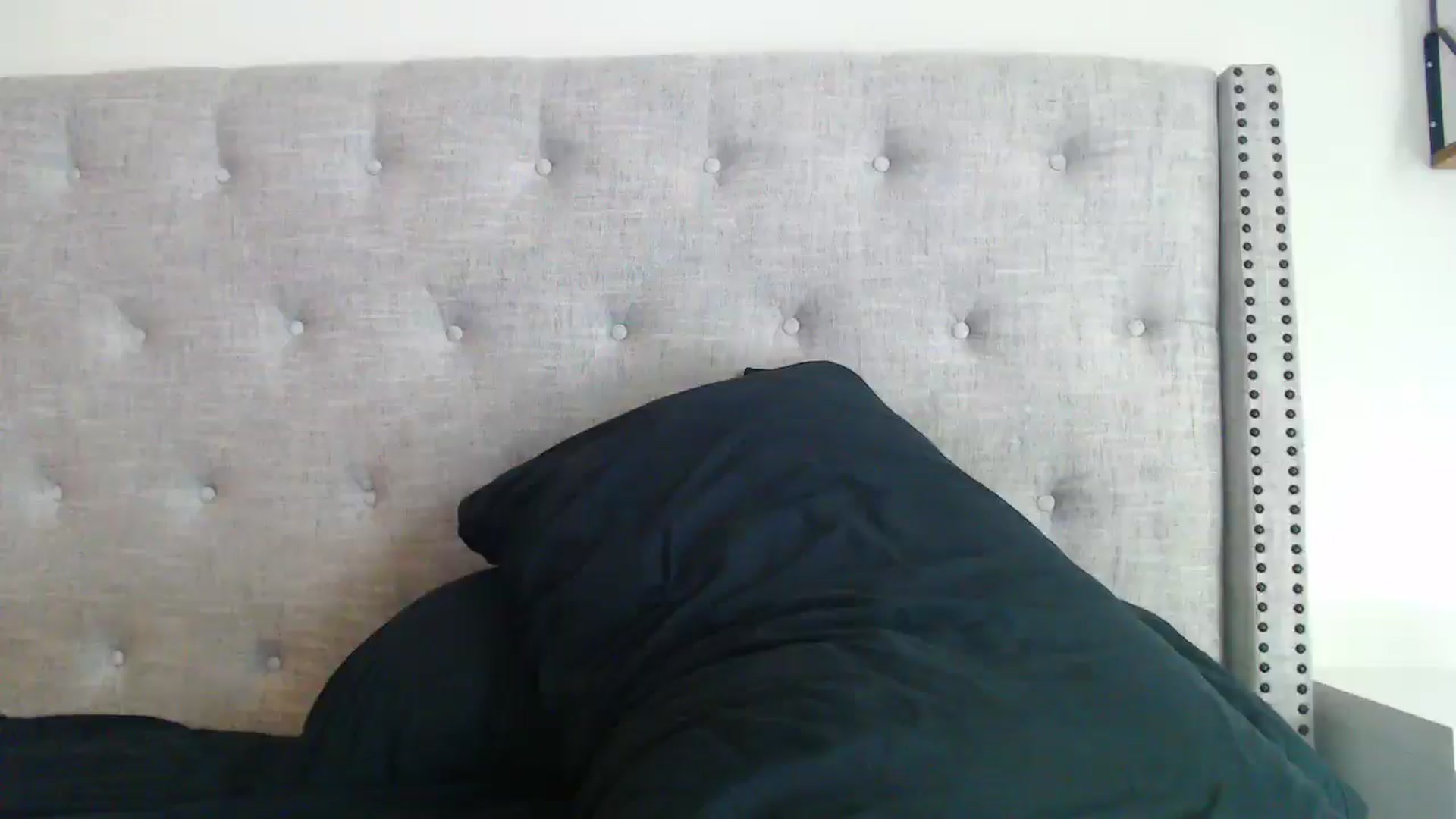 Gallery image thumbnail from SofiDiamond_'s myfreecams stream on, 12/19/2024, 19:22 image 18 of 20