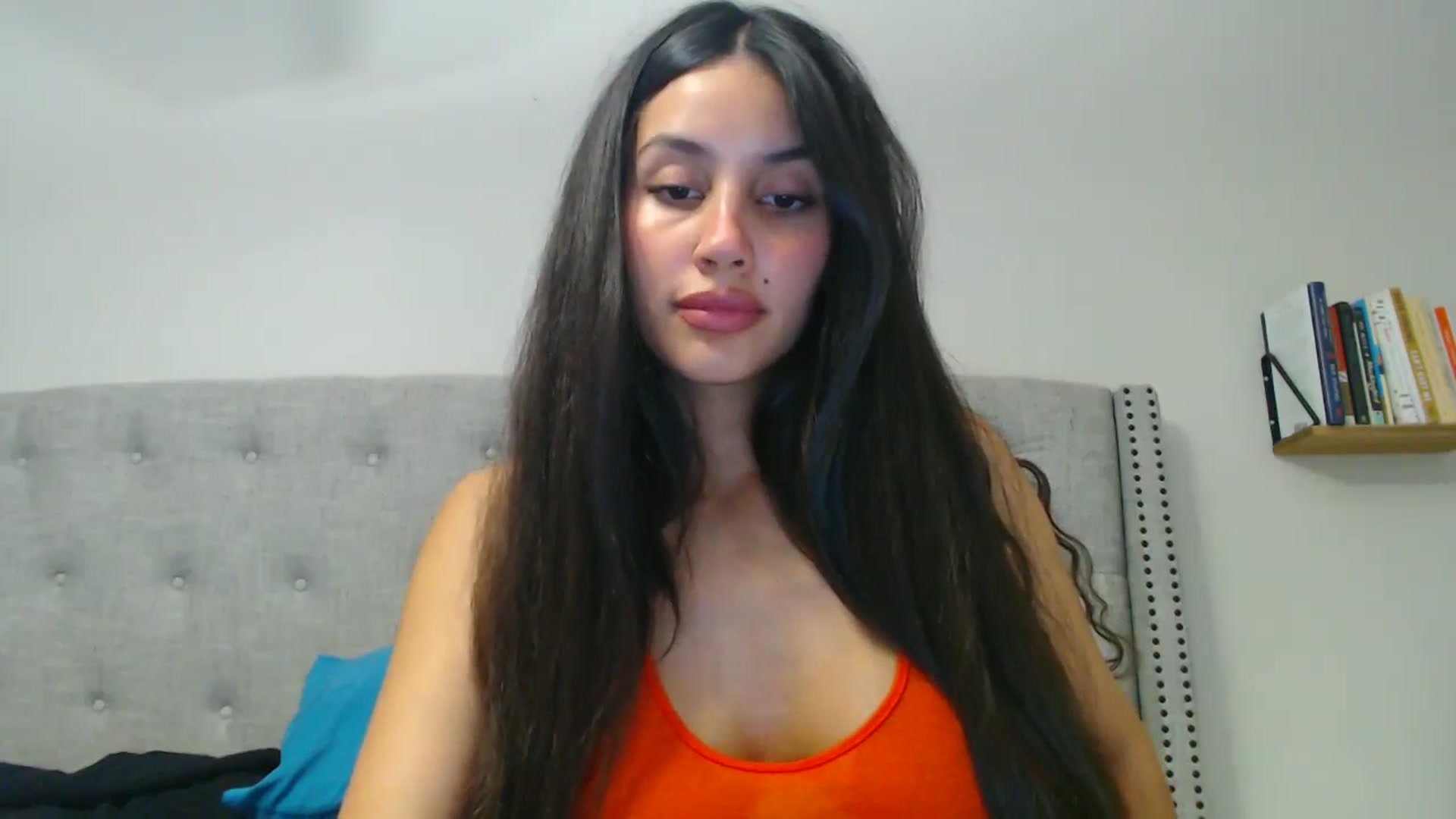 Gallery image thumbnail from SofiDiamond_'s myfreecams stream on, 01/16/2025, 20:03 image 6 of 20