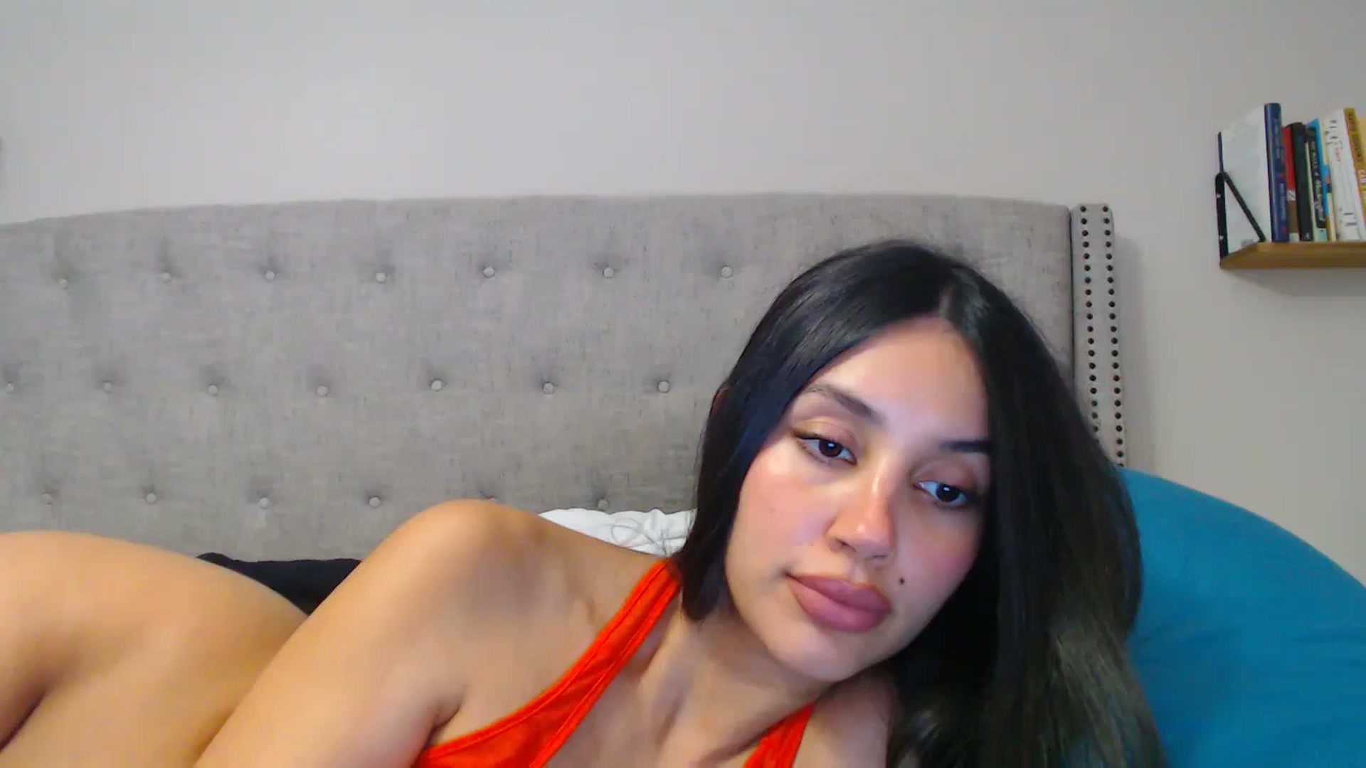 Gallery image thumbnail from SofiDiamond_'s myfreecams stream on, 01/16/2025, 20:53 image 3 of 20