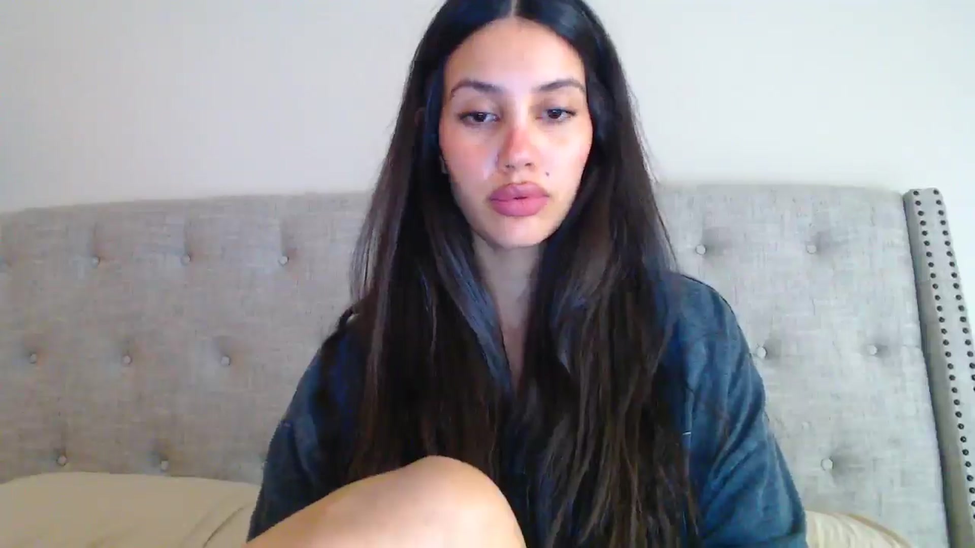 Gallery image thumbnail from SofiDiamond_'s myfreecams stream on, 01/28/2025, 19:34 image 15 of 20