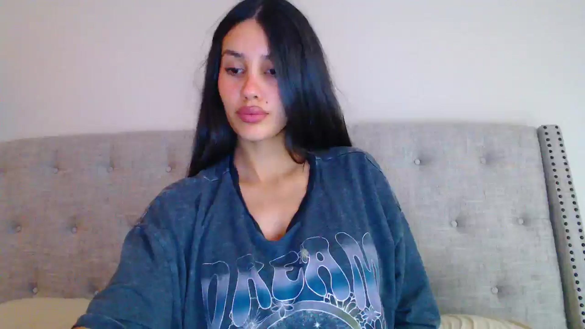 Gallery image thumbnail from SofiDiamond_'s myfreecams stream on, 01/28/2025, 19:34 image 9 of 20