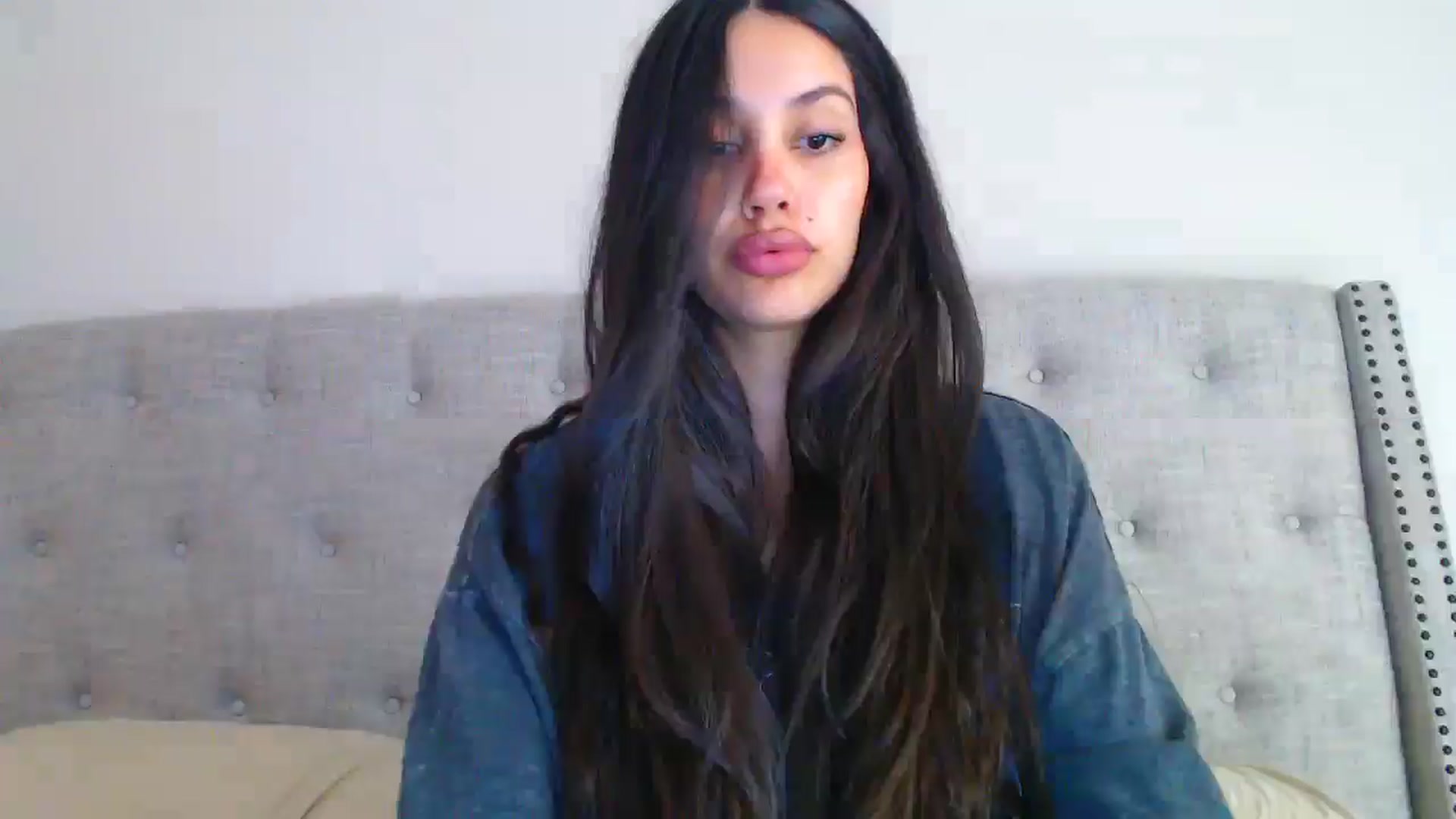 Gallery image thumbnail from SofiDiamond_'s myfreecams stream on, 01/28/2025, 19:34 image 14 of 20