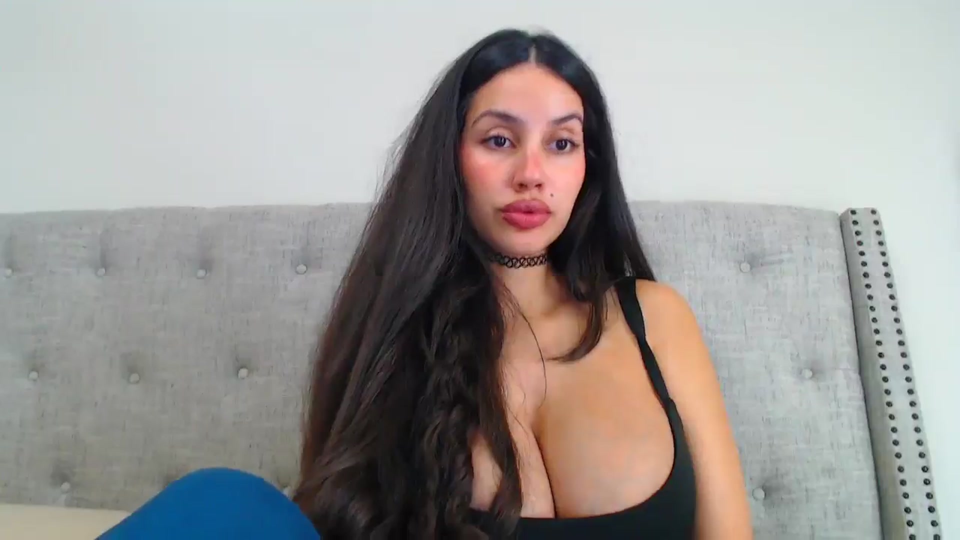 Gallery image thumbnail from SofiDiamond_'s myfreecams stream on, 01/31/2025, 21:07 image 9 of 20