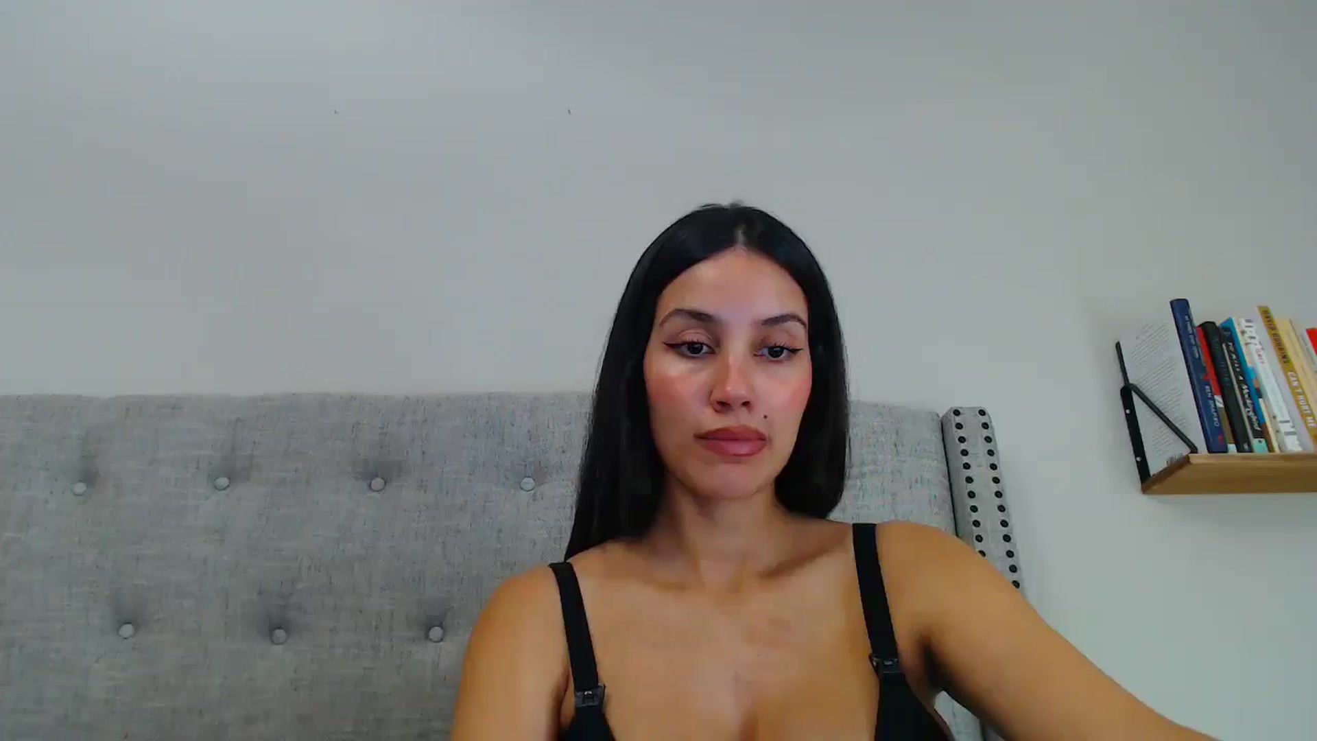 Gallery image thumbnail from SofiDiamond_'s myfreecams stream on, 02/13/2025, 19:36 image 1 of 20