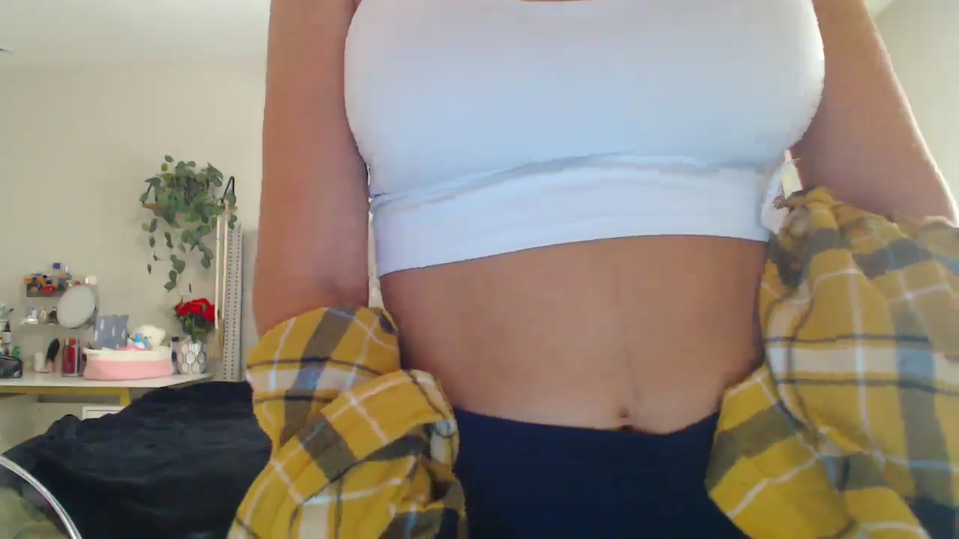 Gallery image thumbnail from SofiDiamond_'s myfreecams stream on, 03/29/2025, 21:57 image 14 of 20