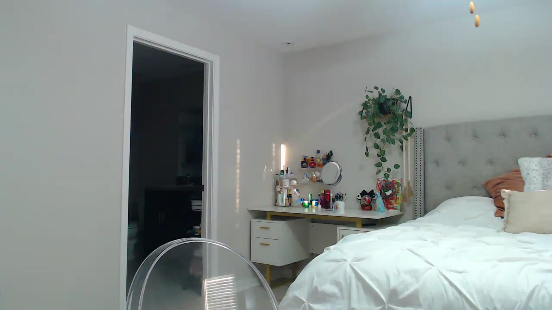 Gallery image thumbnail from SofiDiamond_'s myfreecams stream on, 05/16/2025, 23:41 image 20 of 20