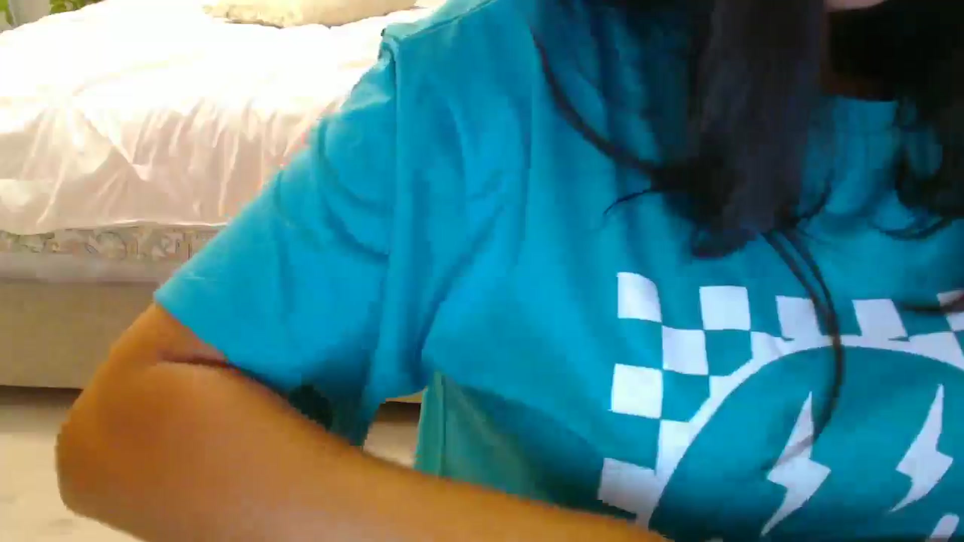 Gallery image thumbnail from SofiDiamond_'s myfreecams stream on, 06/01/2025, 24:07 image 5 of 20