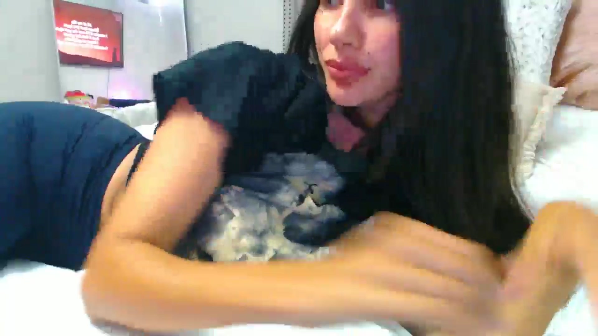 Gallery image thumbnail from SofiDiamond_'s myfreecams stream on, 06/05/2025, 24:42 image 2 of 20
