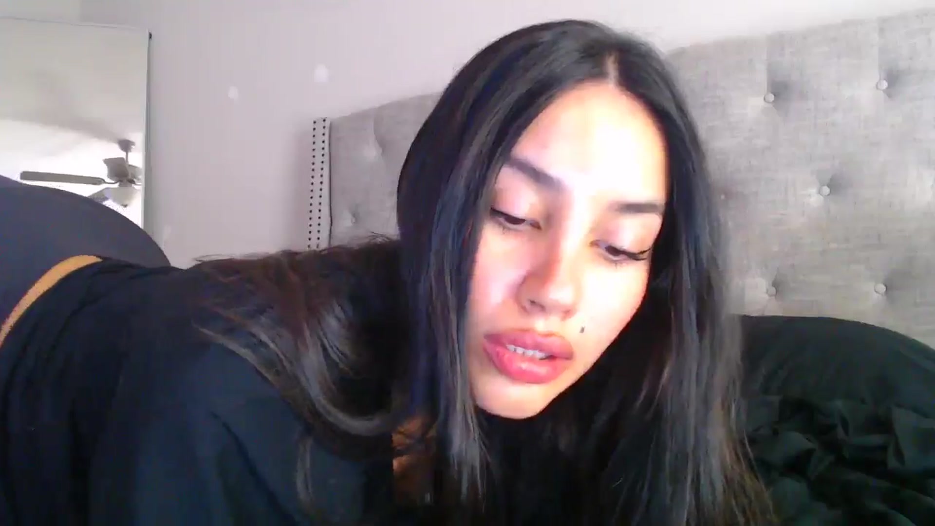 Gallery image thumbnail from SofiDiamond_'s myfreecams stream on, 06/07/2025, 20:22 image 9 of 20