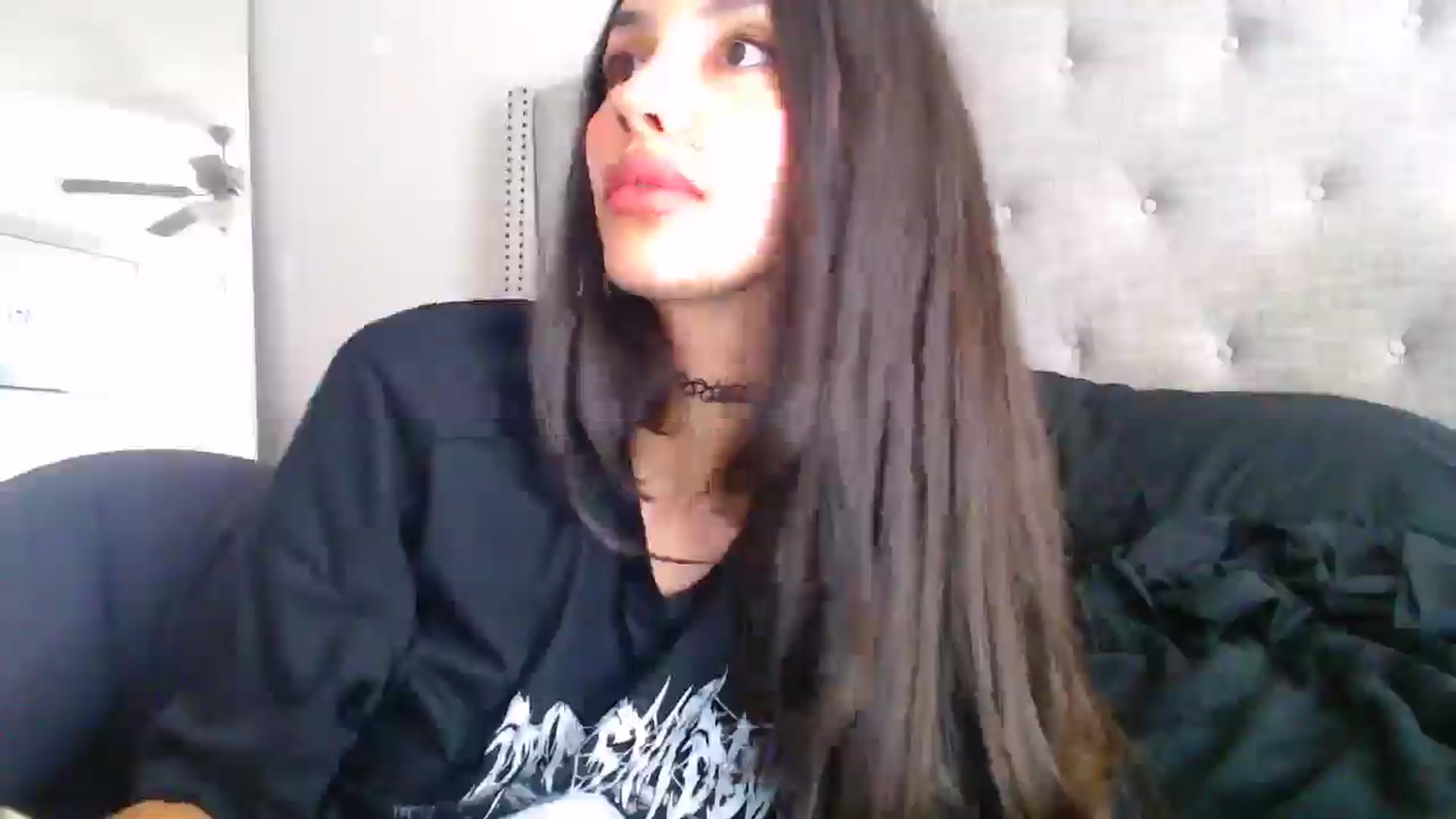 Gallery image thumbnail from SofiDiamond_'s myfreecams stream on, 06/07/2025, 20:22 image 14 of 20