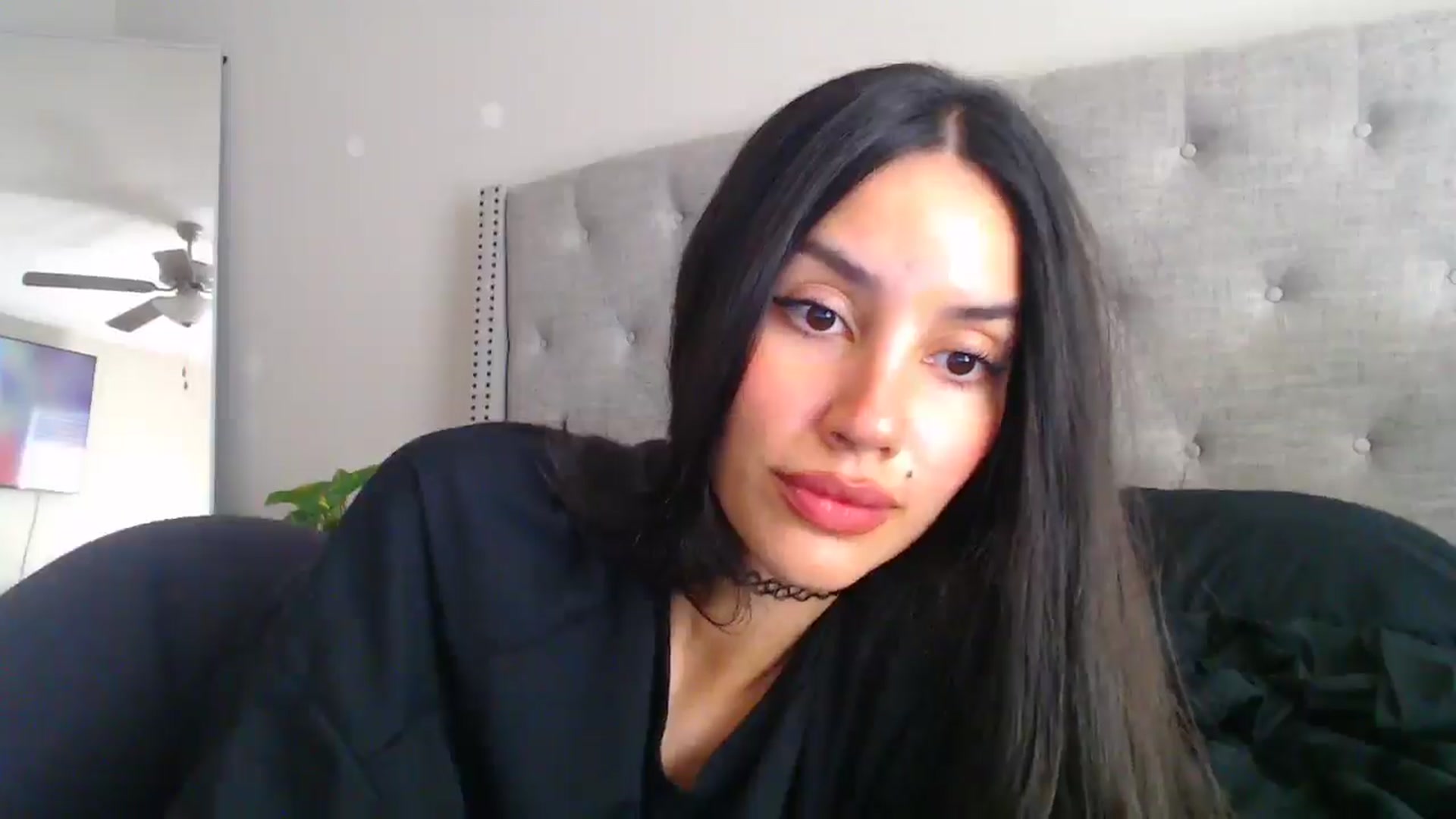 Gallery image thumbnail from SofiDiamond_'s myfreecams stream on, 06/07/2025, 20:22 image 10 of 20