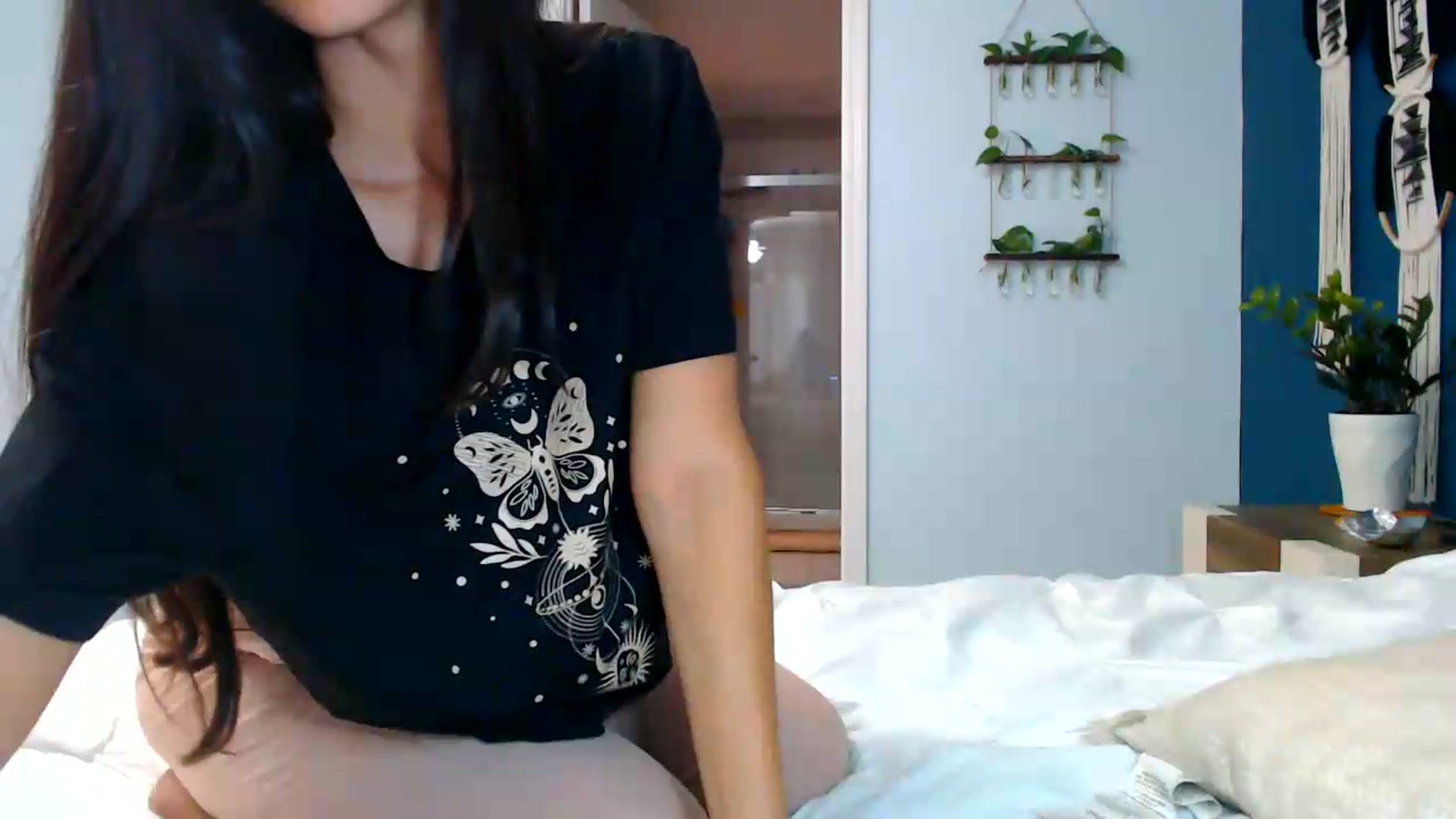 Gallery image thumbnail from SofiDiamond_'s myfreecams stream on, 07/01/2026, 19:32 image 9 of 20