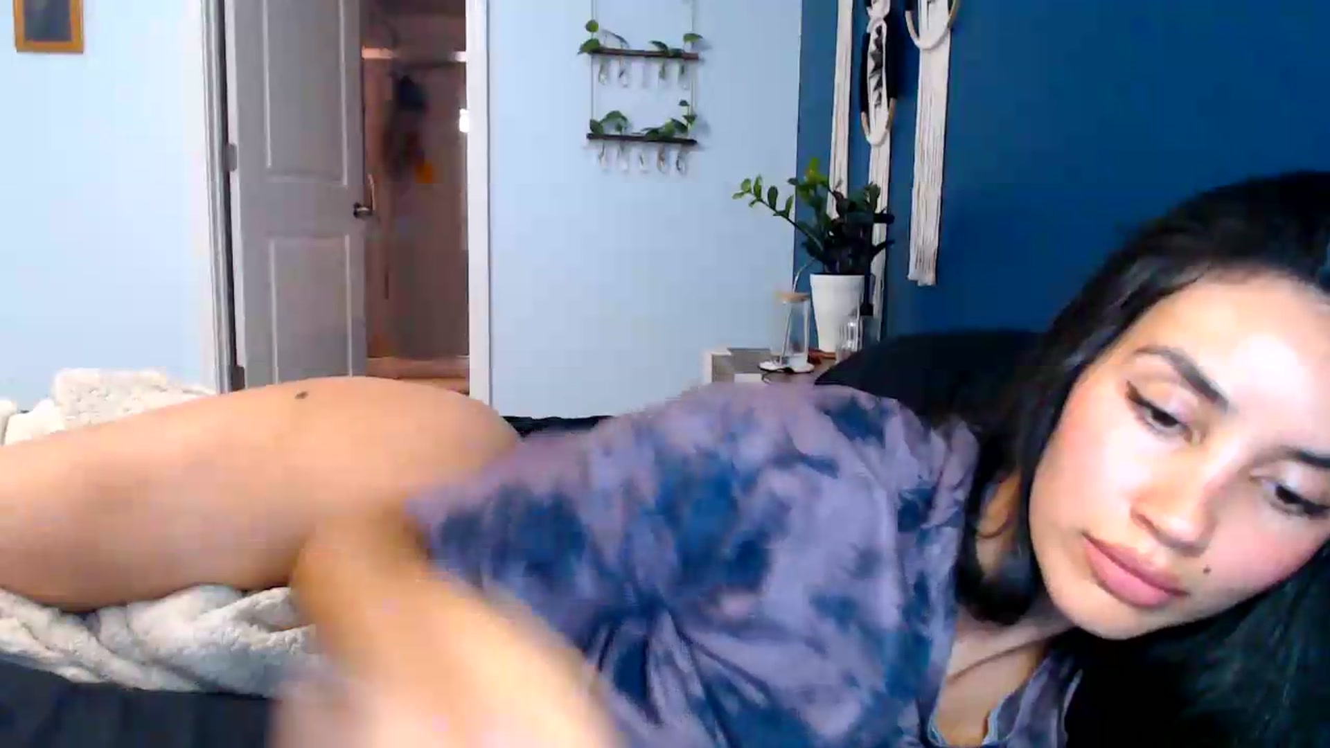 Gallery image thumbnail from SofiDiamond_'s myfreecams stream on, 07/16/2026, 23:17 image 15 of 20