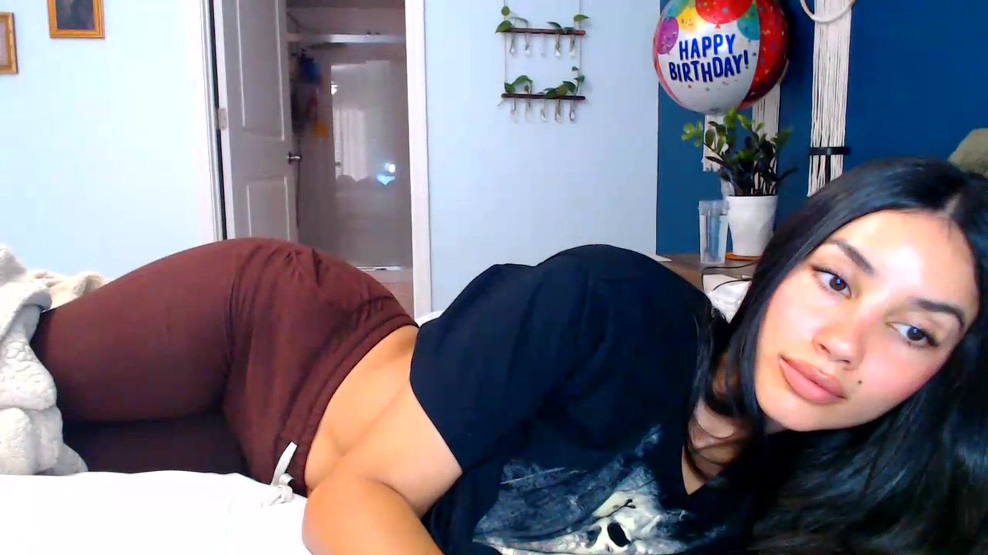Gallery image thumbnail from SofiDiamond_'s myfreecams stream on, 07/20/2026, 18:37 image 4 of 20