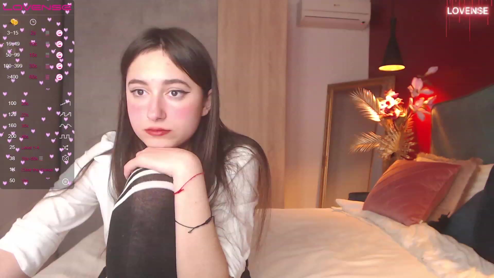 Gallery image thumbnail from SofiGrace's myfreecams stream on, 11/20/2022, 04:49 image 4 of 20
