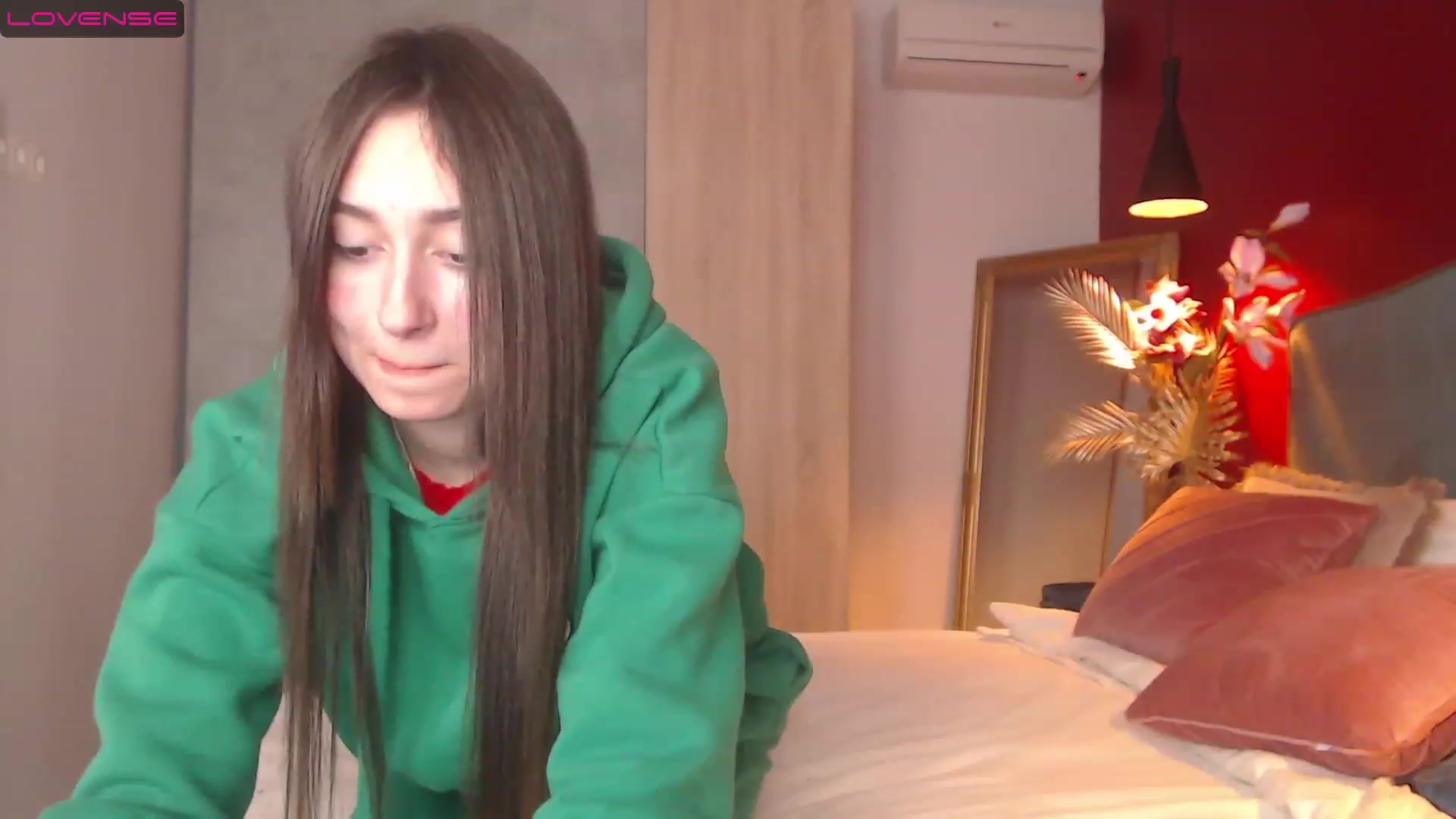 Gallery image thumbnail from SofiGrace's myfreecams stream on, 11/20/2022, 21:17 image 18 of 20