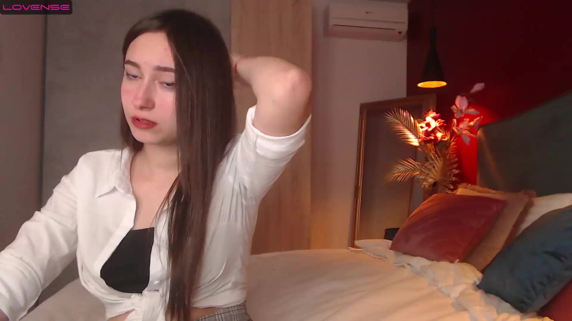 Gallery image thumbnail from SofiGrace's myfreecams stream on, 11/20/2022, 23:01 image 17 of 20