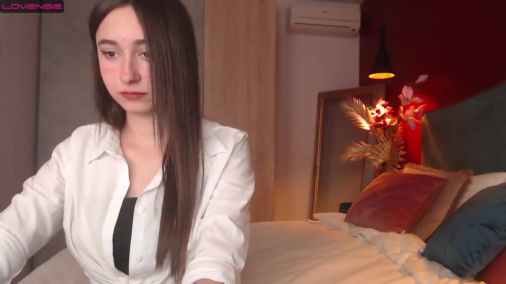 Gallery image thumbnail from SofiGrace's myfreecams stream on, 11/20/2022, 23:01 image 18 of 20