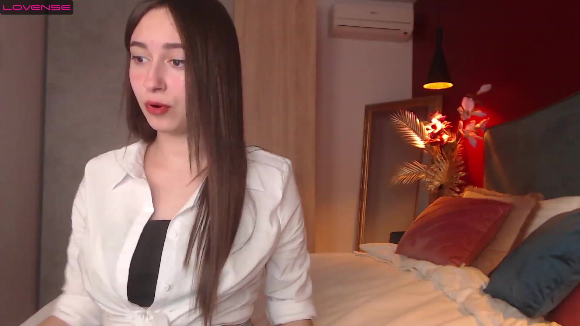 Gallery image thumbnail from SofiGrace's myfreecams stream on, 11/20/2022, 23:01 image 15 of 20