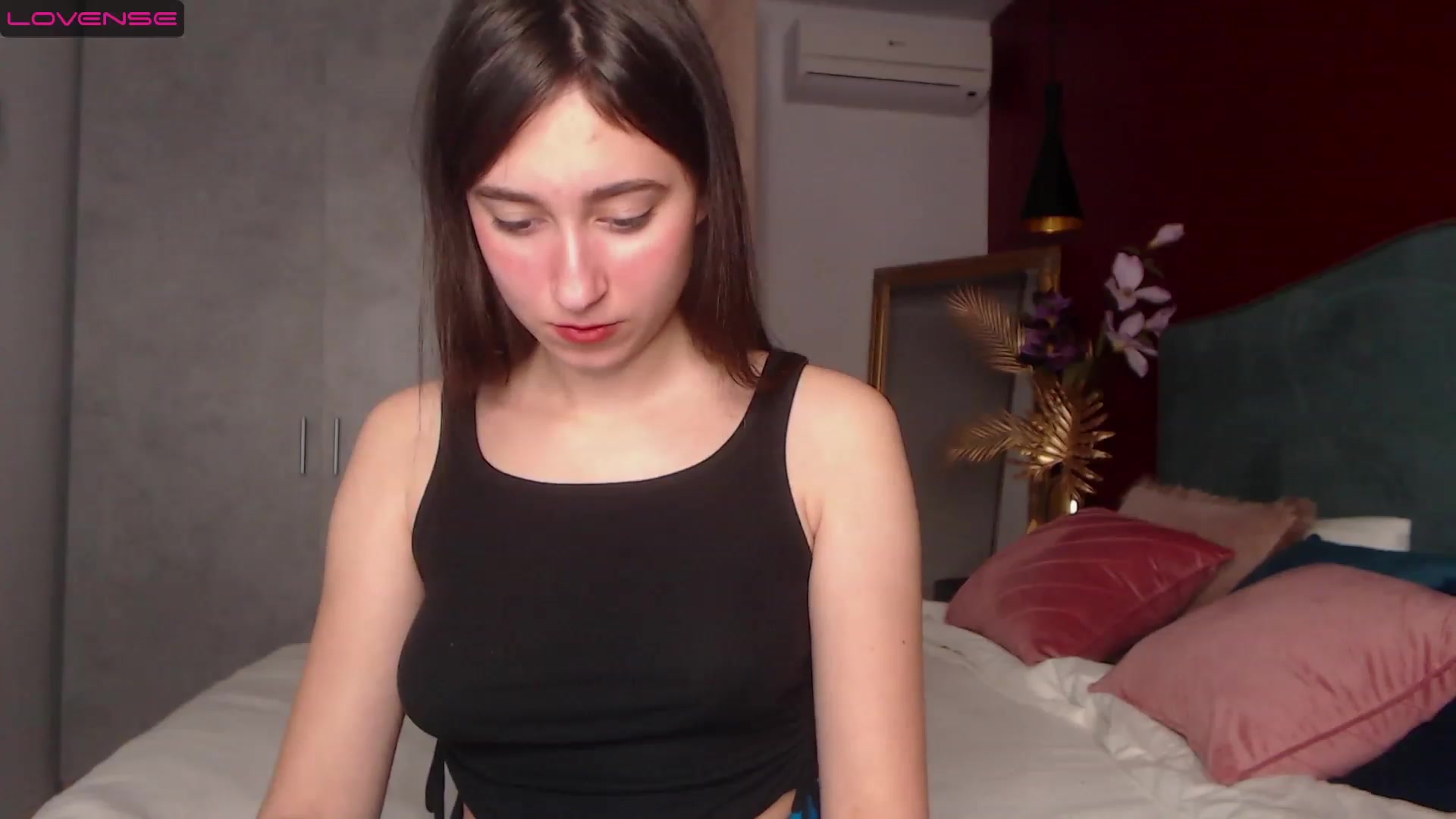 Gallery image thumbnail from SofiGrace's myfreecams stream on, 11/21/2022, 20:57 image 3 of 20