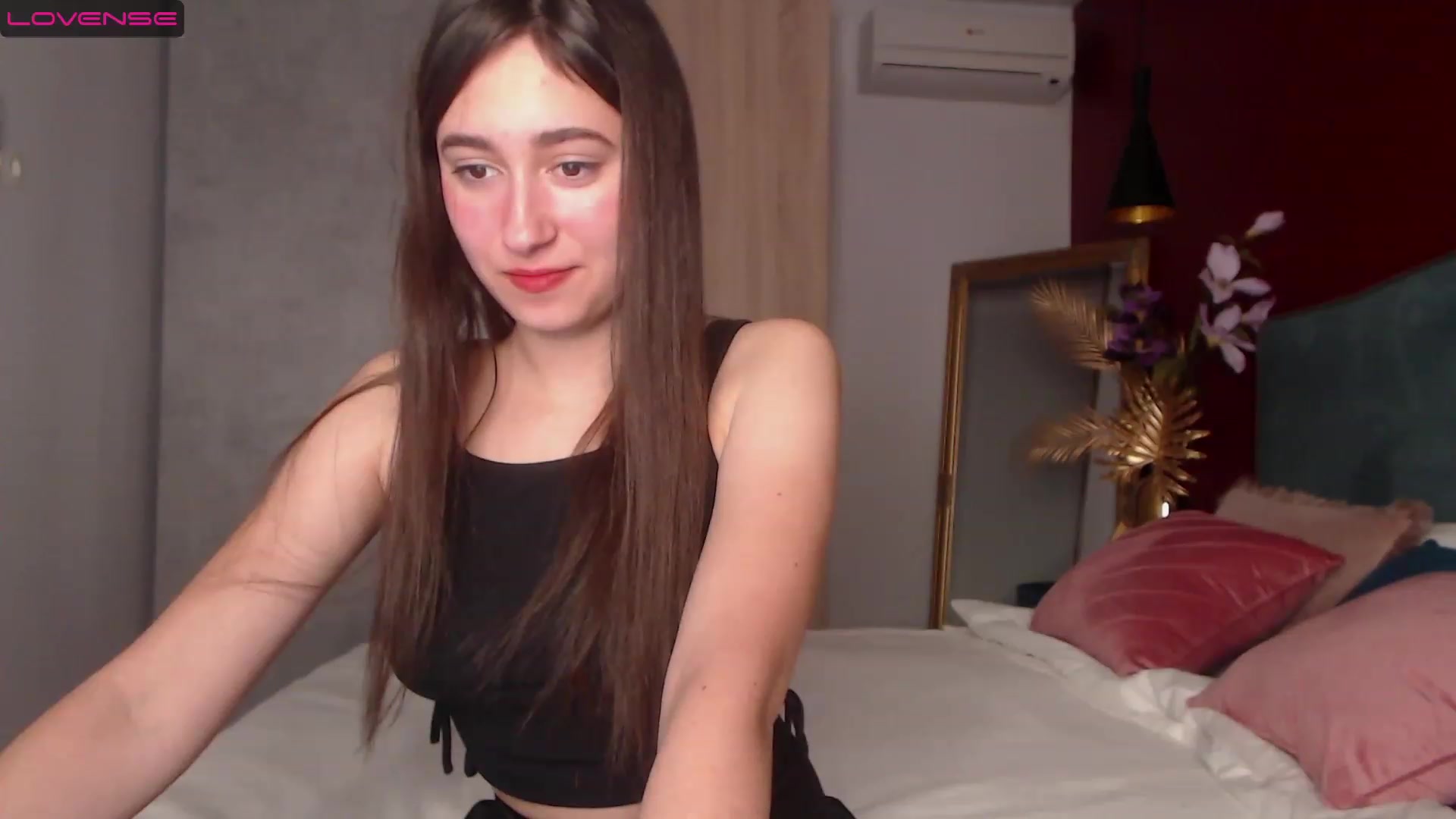Gallery image thumbnail from SofiGrace's myfreecams stream on, 11/21/2022, 20:57 image 7 of 20