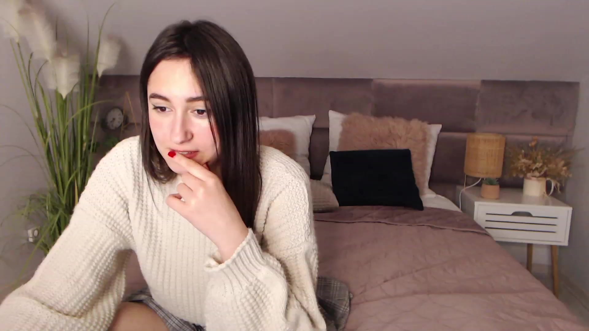 Gallery image thumbnail from SofiGrace's myfreecams stream on, 11/23/2022, 23:01 image 19 of 20