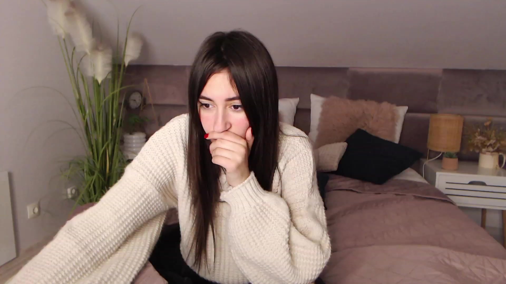 Gallery image thumbnail from SofiGrace's myfreecams stream on, 11/24/2022, 24:52 image 16 of 20