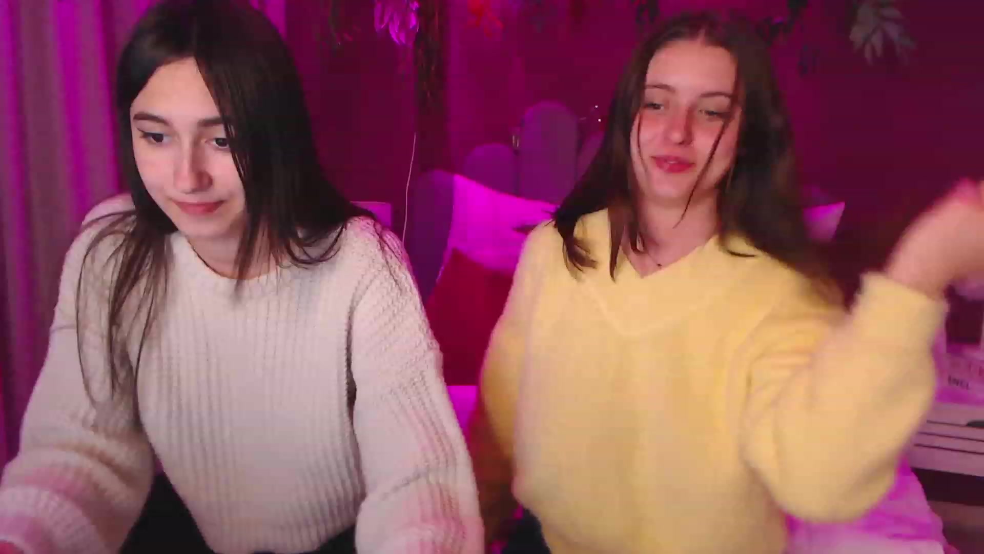 Gallery image thumbnail from SofiGrace's myfreecams stream on, 11/25/2022, 16:51 image 2 of 20