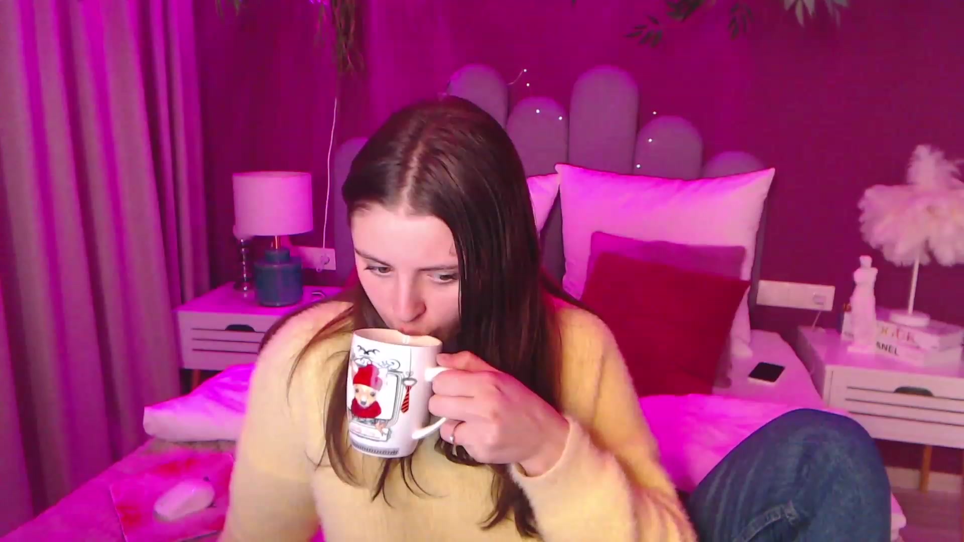 Gallery image thumbnail from SofiGrace's myfreecams stream on, 11/25/2022, 17:38 image 18 of 20