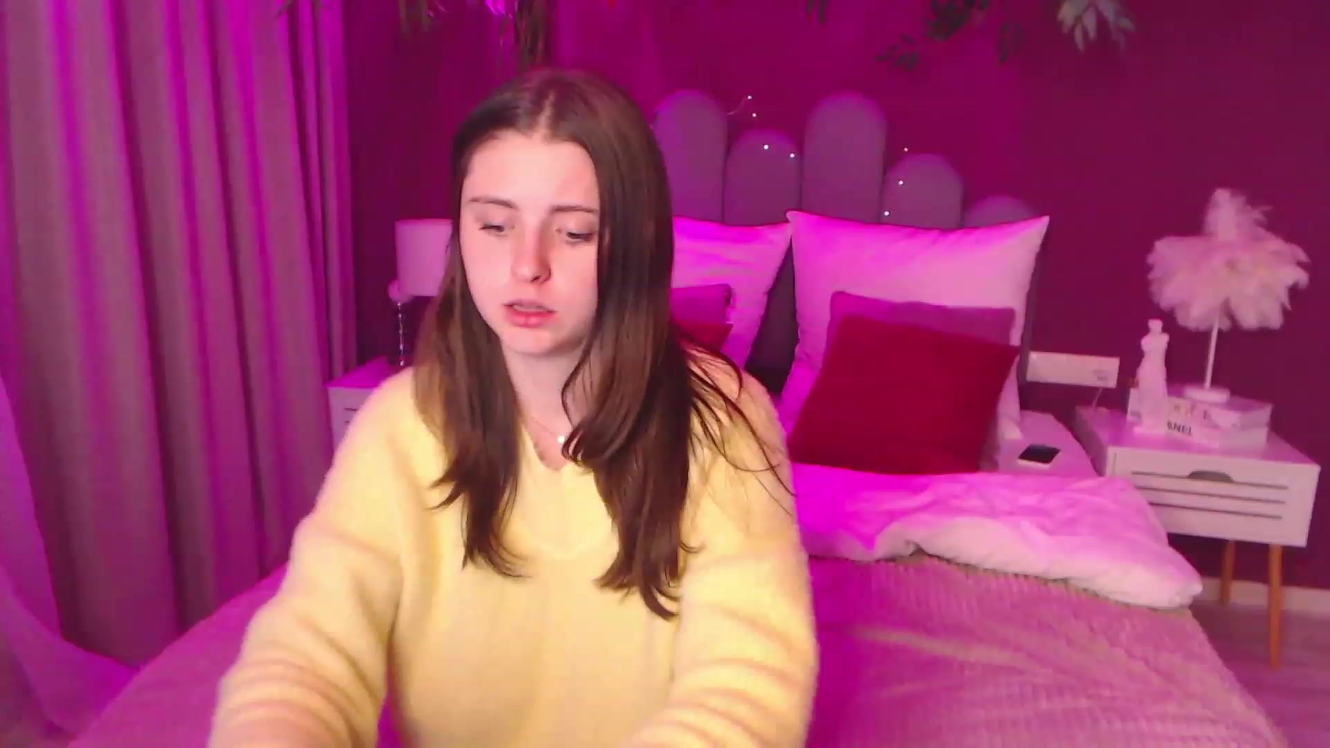 Gallery image thumbnail from SofiGrace's myfreecams stream on, 11/25/2022, 17:38 image 14 of 20