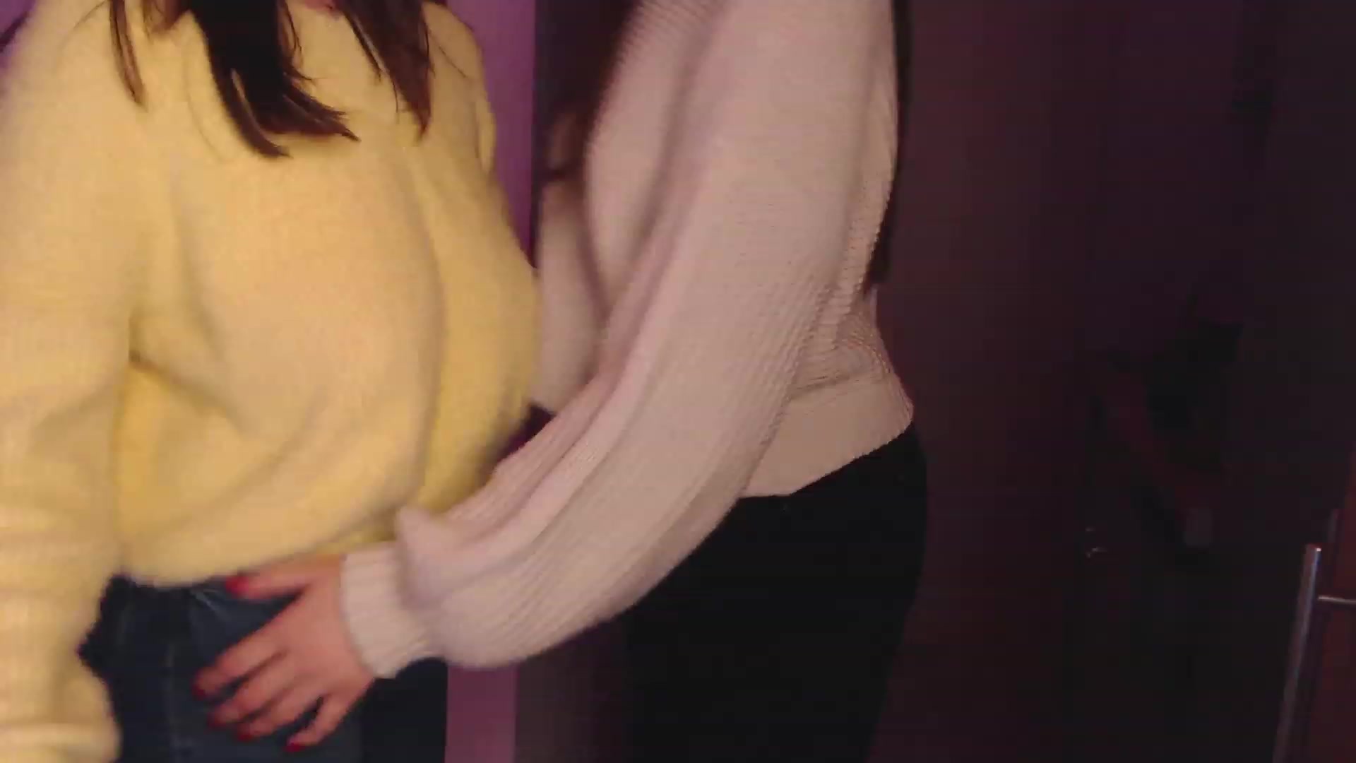 Gallery image thumbnail from SofiGrace's myfreecams stream on, 11/25/2022, 18:42 image 9 of 20