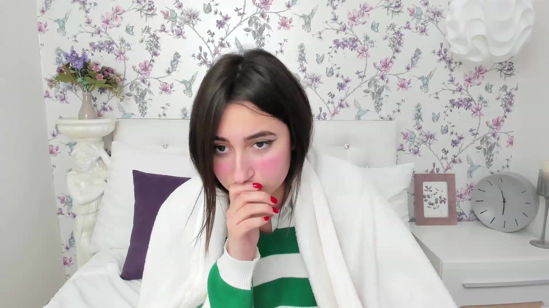 Gallery image thumbnail from SofiGrace's myfreecams stream on, 12/01/2022, 01:26 image 18 of 20