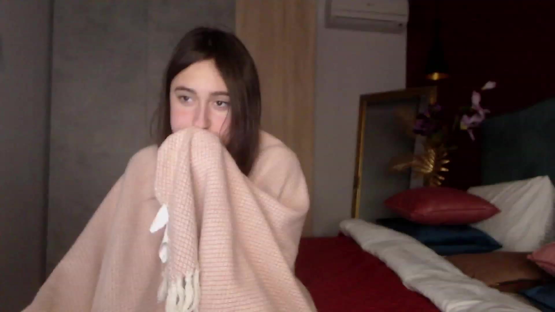 Gallery image thumbnail from SofiGrace's myfreecams stream on, 12/01/2022, 21:46 image 15 of 20