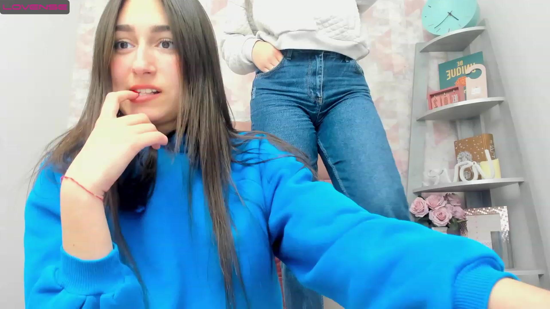 Gallery image thumbnail from SofiGrace's myfreecams stream on, 12/05/2022, 19:09 image 13 of 20