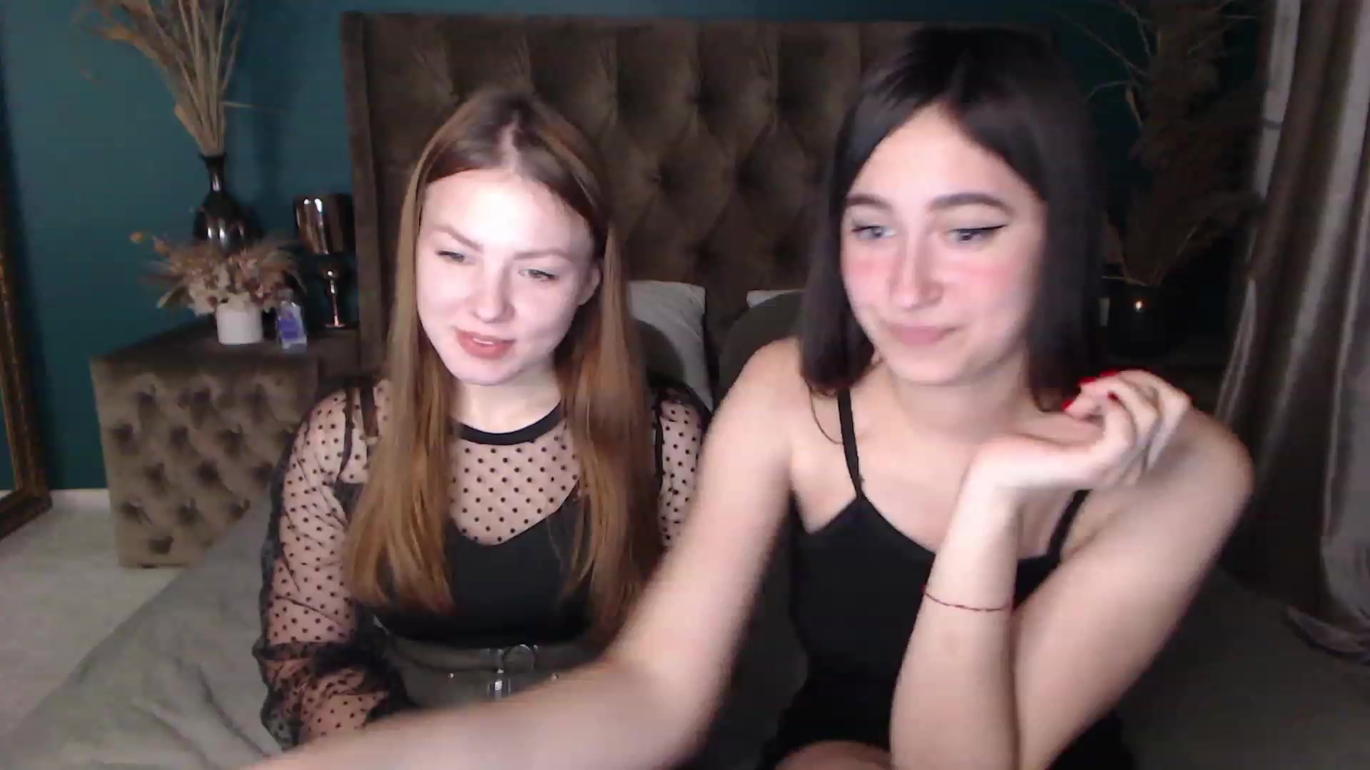 Gallery image thumbnail from SofiGrace's myfreecams stream on, 12/06/2022, 20:53 image 3 of 20