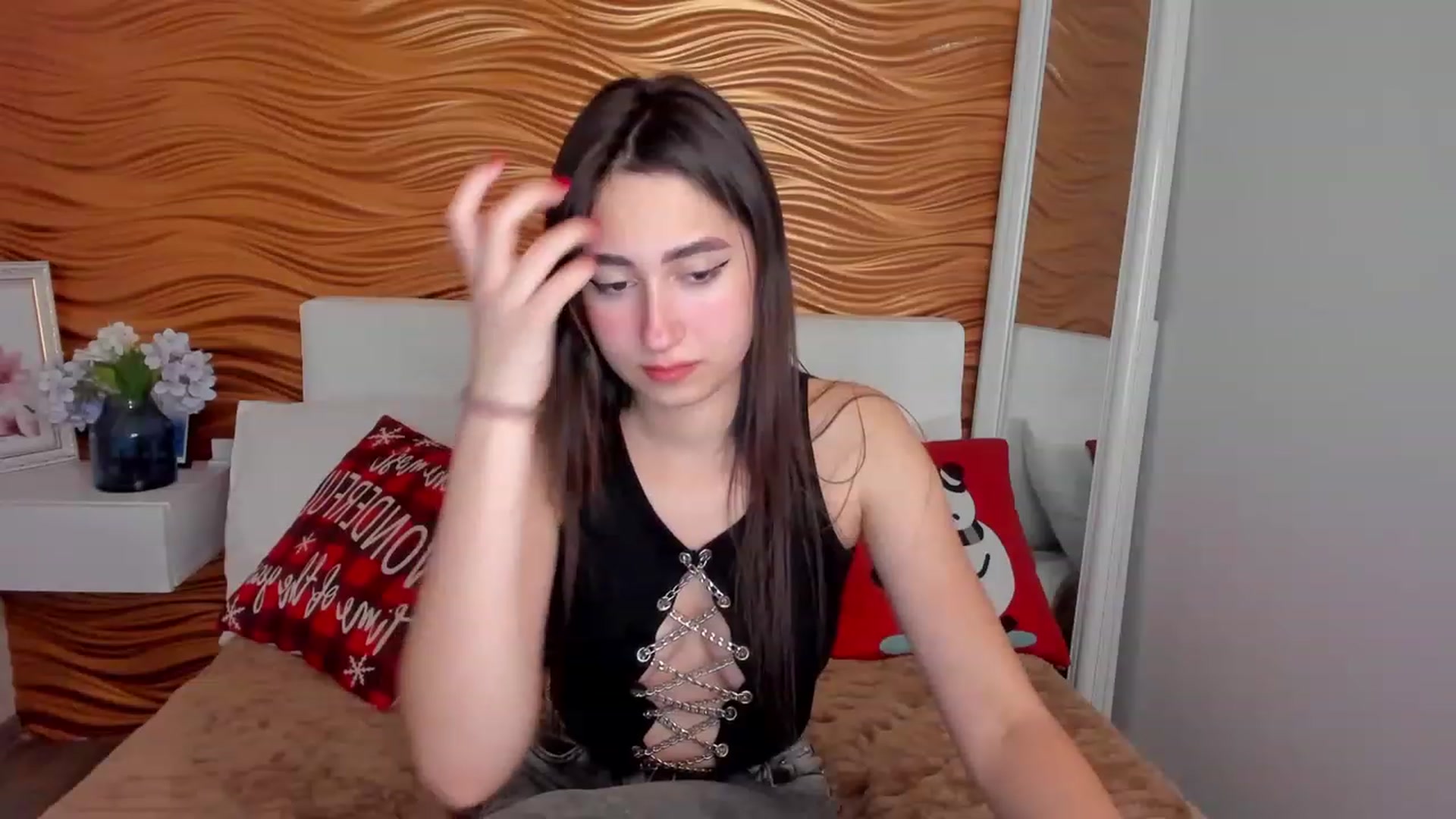 Gallery image thumbnail from SofiGrace's myfreecams stream on, 12/13/2022, 01:56 image 5 of 20