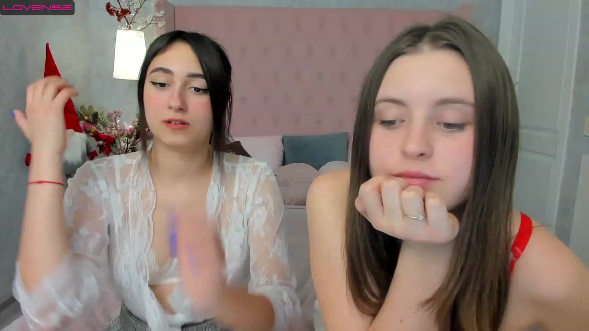 Gallery image thumbnail from SofiGrace's myfreecams stream on, 12/15/2022, 17:04 image 17 of 20