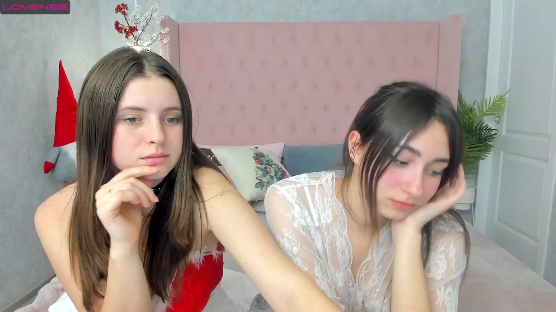 Gallery image thumbnail from SofiGrace's myfreecams stream on, 12/15/2022, 18:58 image 20 of 20