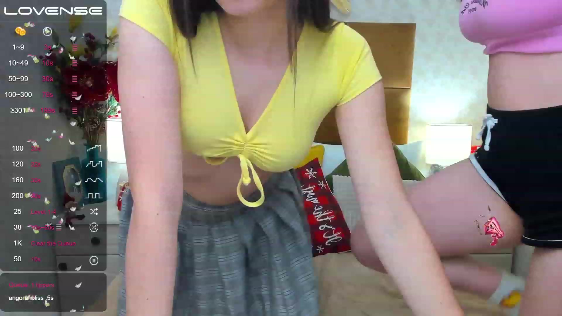 Gallery image thumbnail from SofiGrace's myfreecams stream on, 12/21/2022, 13:27 image 19 of 20