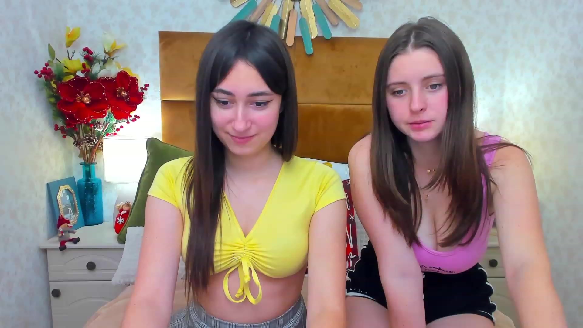 Gallery image thumbnail from SofiGrace's myfreecams stream on, 12/21/2022, 14:22 image 2 of 20