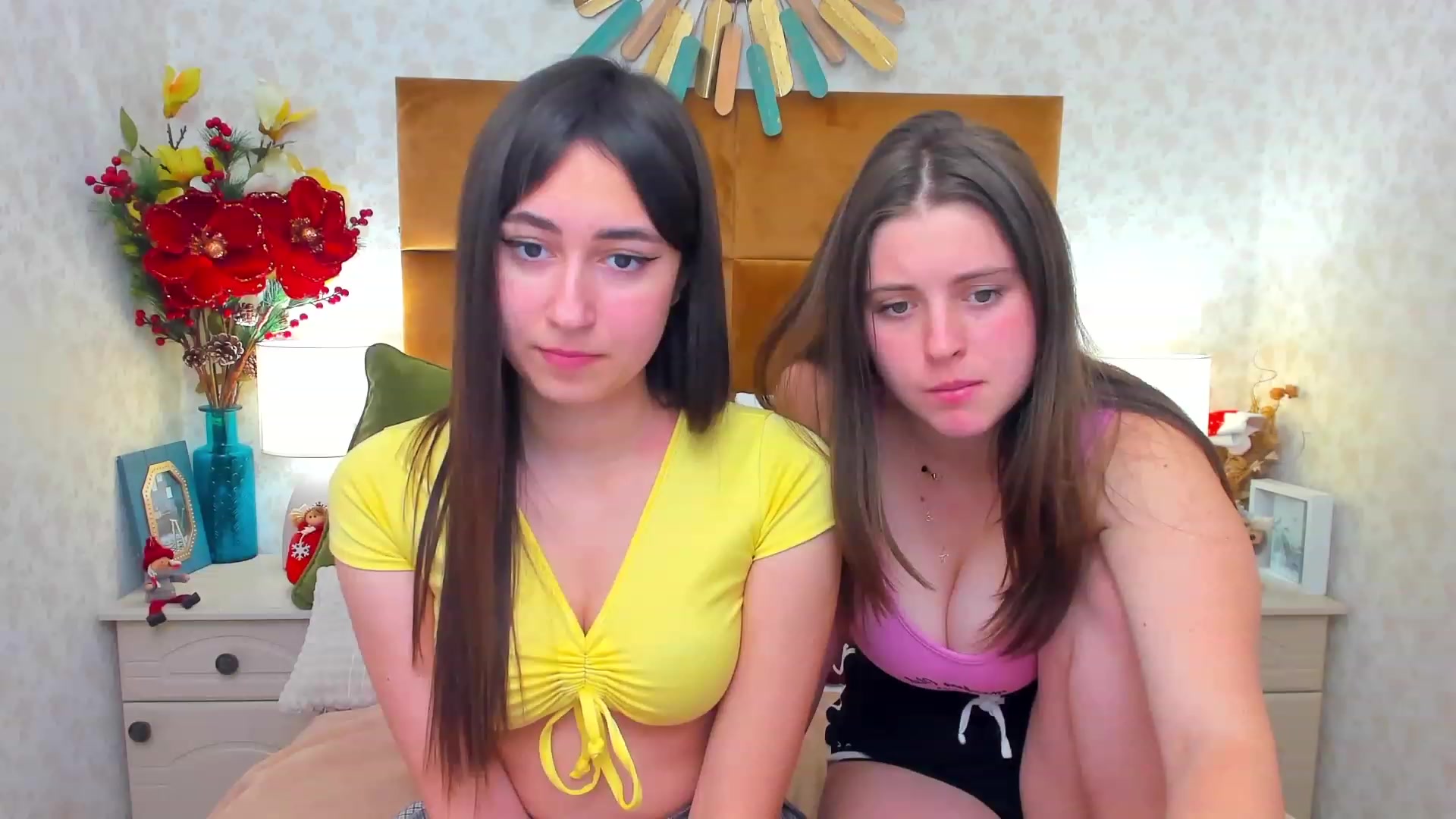 Gallery image thumbnail from SofiGrace's myfreecams stream on, 12/21/2022, 14:22 image 7 of 20